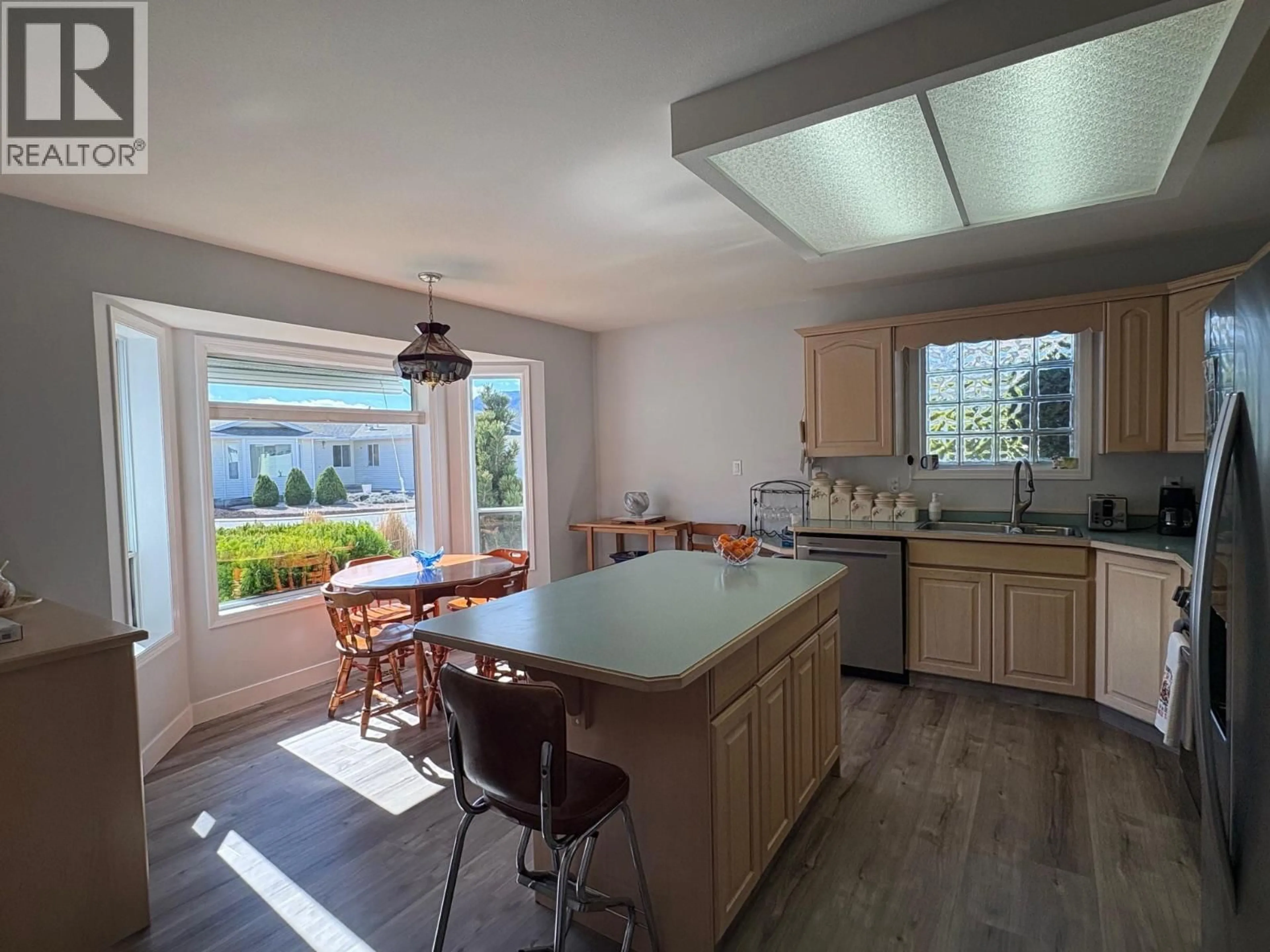 Open concept kitchen, unknown for 195 - 3400 WILSON STREET, Penticton British Columbia V2A8J1