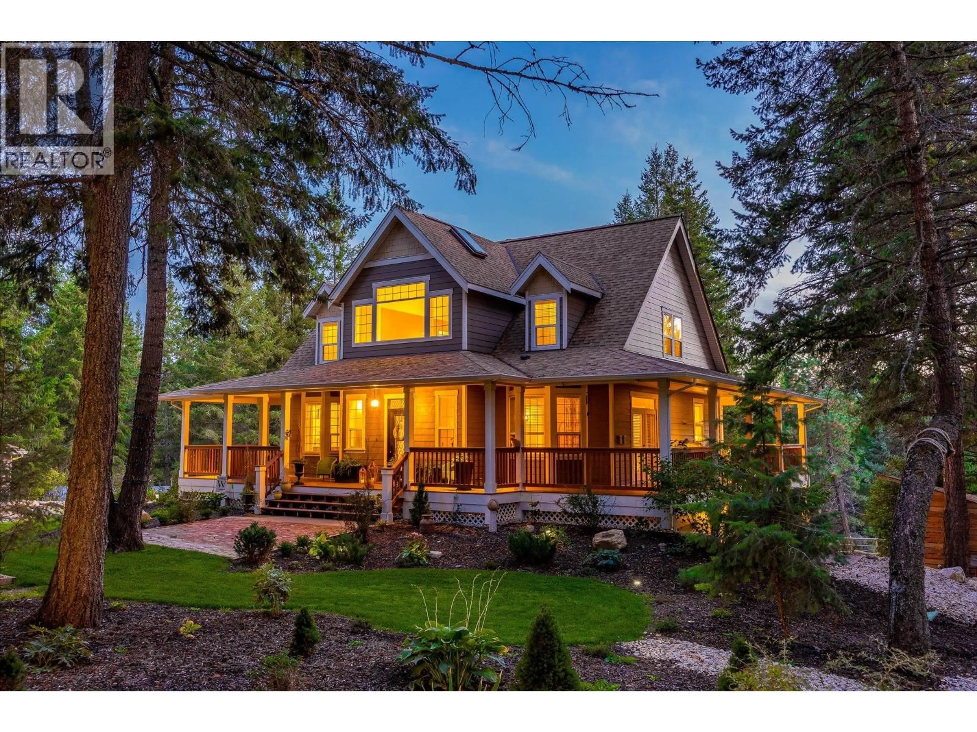 Home with vinyl exterior material, unknown for 192 LOUIE VIEW DRIVE, Lumby British Columbia V0E2G1