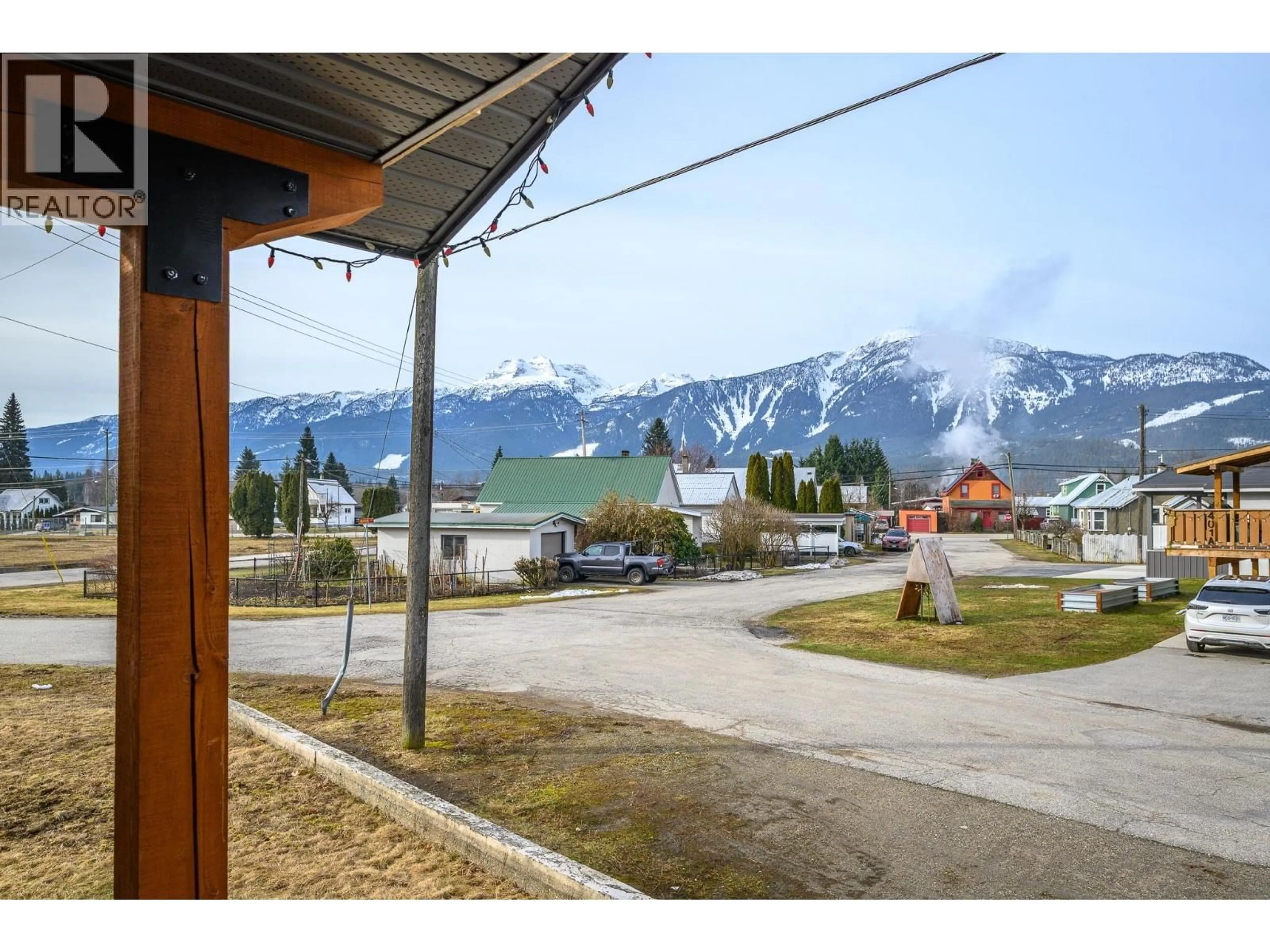 Unknown for 331 SIBBALD STREET, Revelstoke British Columbia V0E2S0