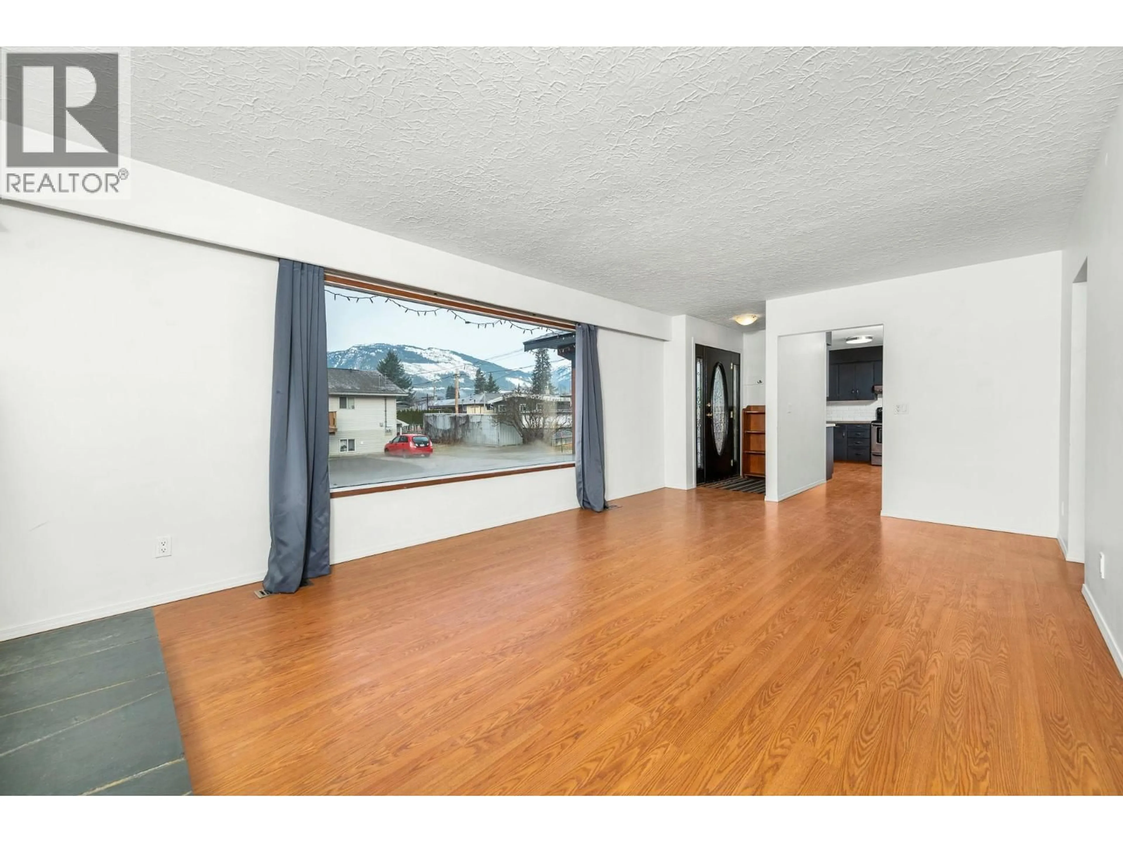 A pic of a room for 331 SIBBALD STREET, Revelstoke British Columbia V0E2S0