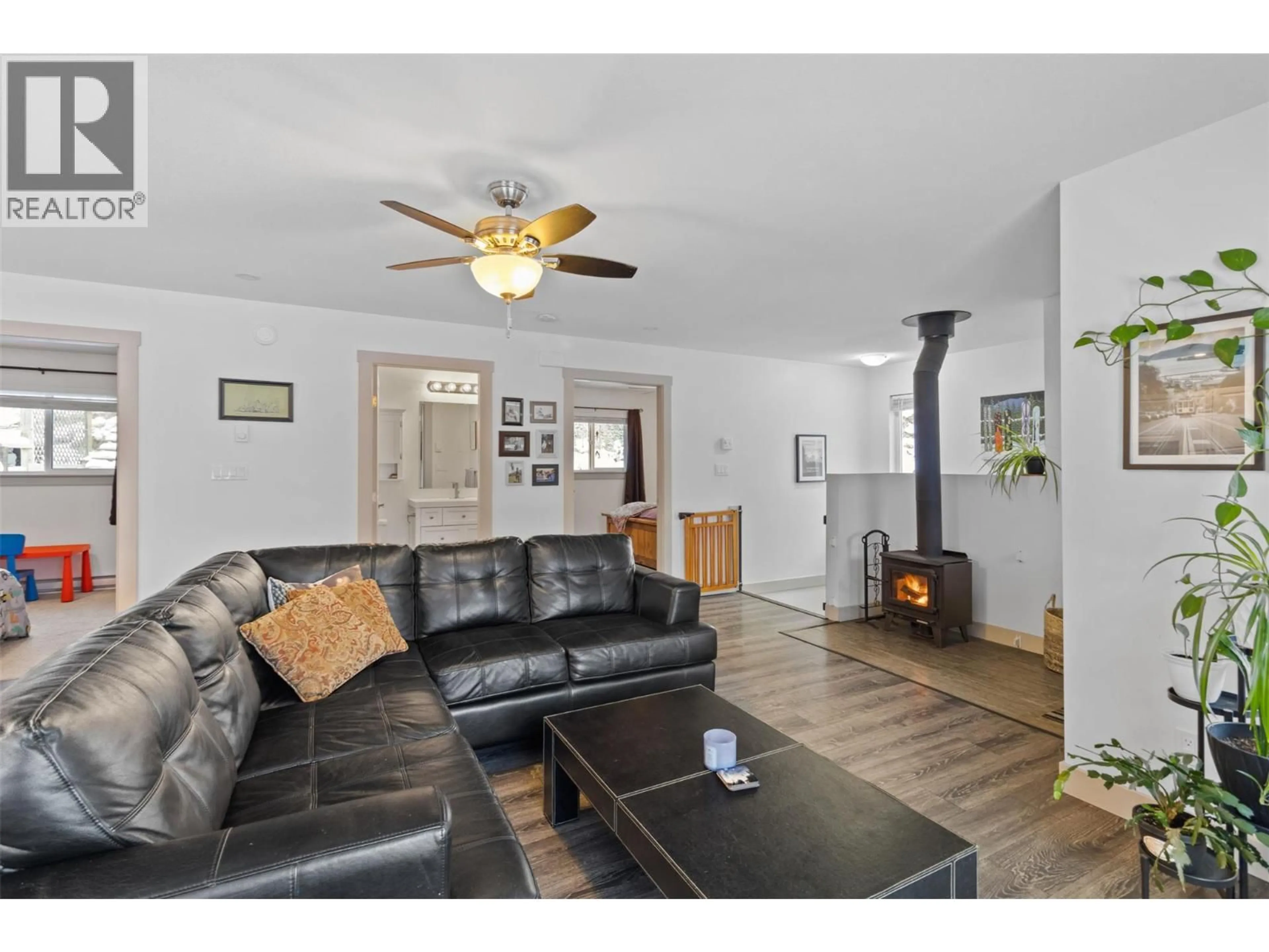 Living room with furniture, unknown for 7370 CAHILTY CRESCENT, Sun Peaks British Columbia V0E1Z1