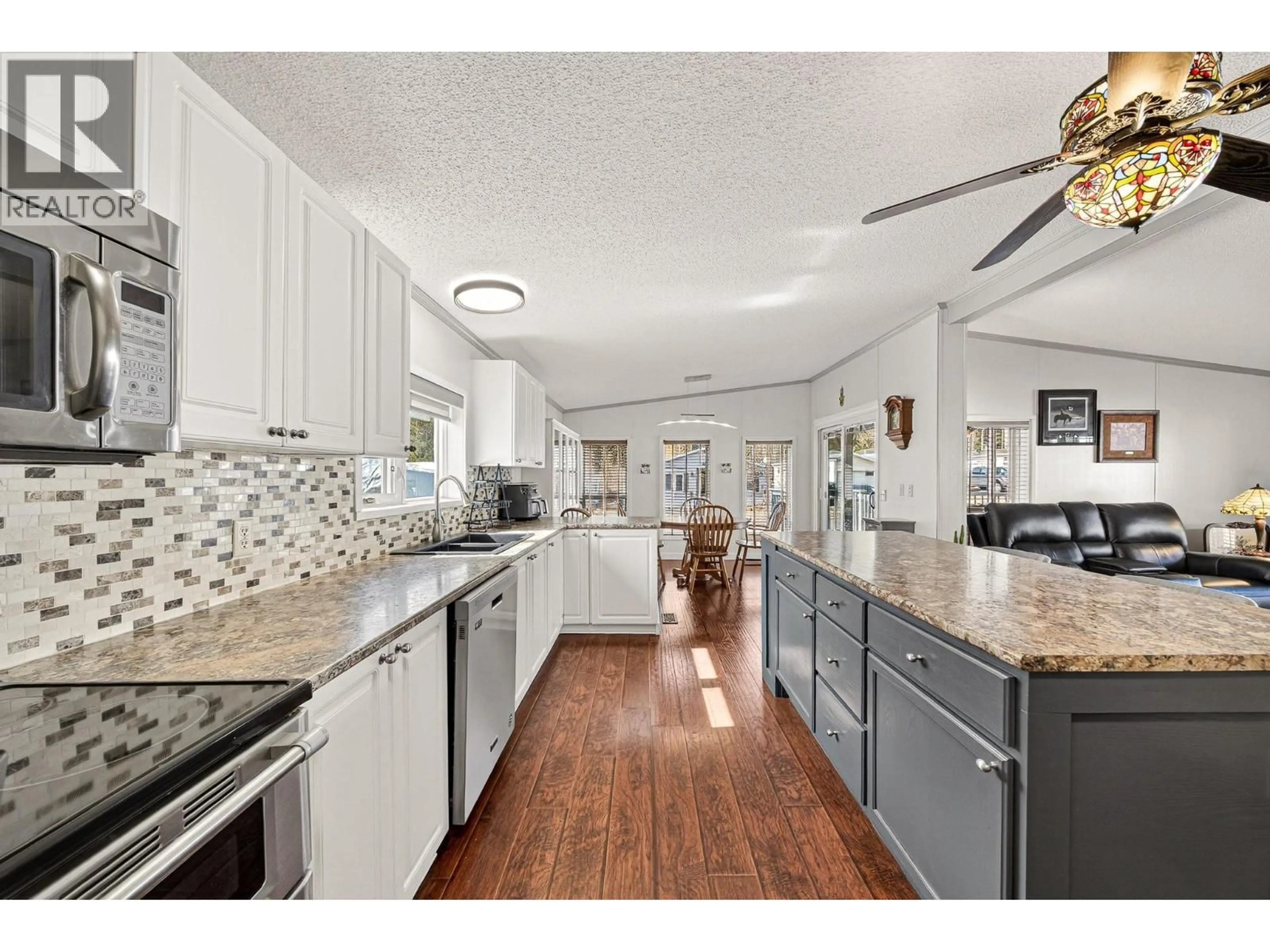 Open concept kitchen, ceramic/tile floor for 1204 SYCAMORE ROAD, Sparwood British Columbia V0B2G2