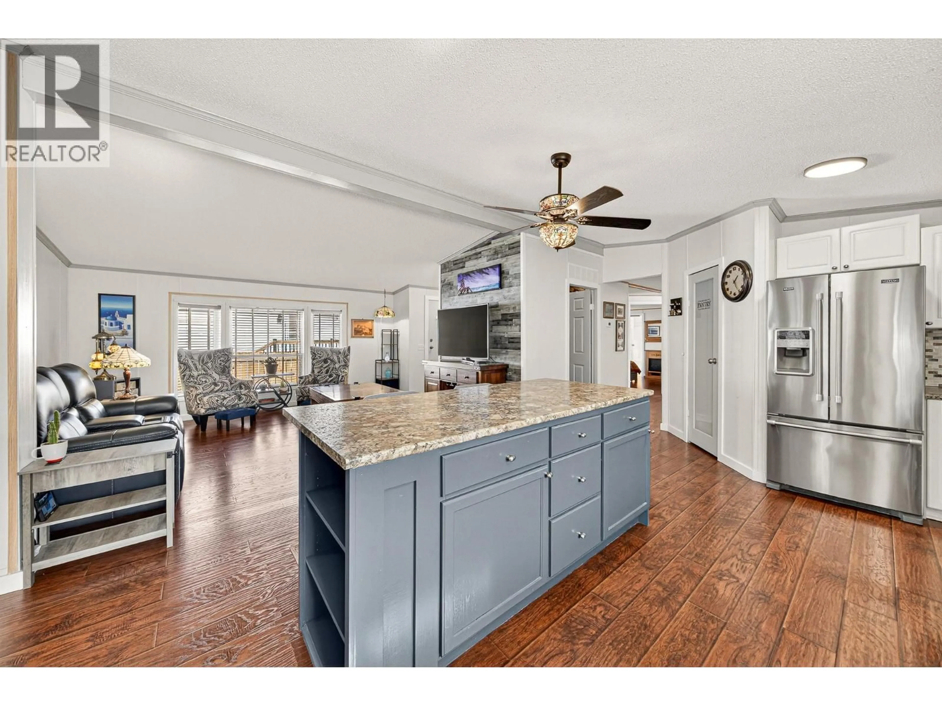 Open concept kitchen, ceramic/tile floor for 1204 SYCAMORE ROAD, Sparwood British Columbia V0B2G2