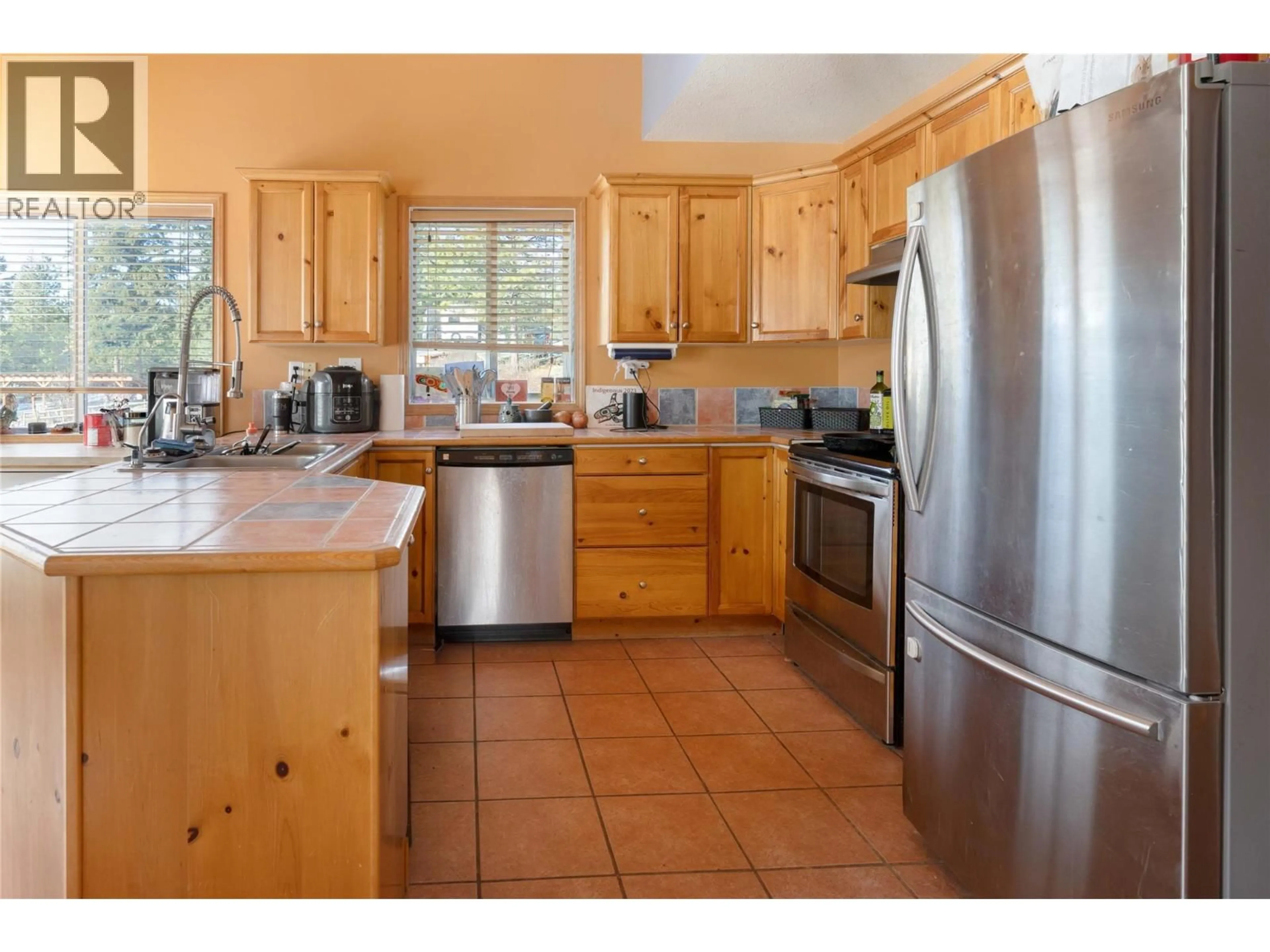 Standard kitchen, unknown for 3230 SALMON RIVER ROAD, Salmon Arm British Columbia V1E3H9
