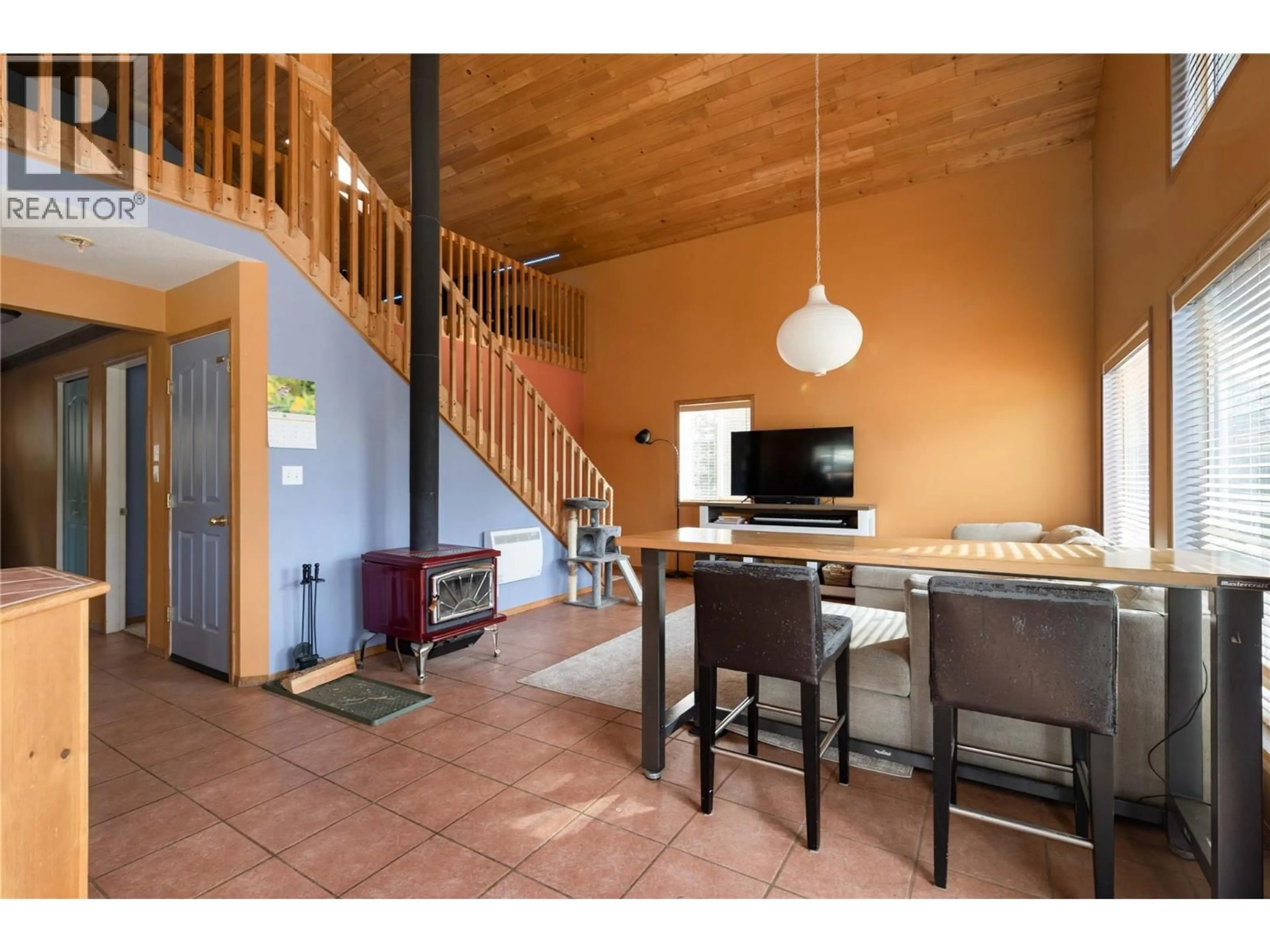 Unknown for 3230 SALMON RIVER ROAD, Salmon Arm British Columbia V1E3H9