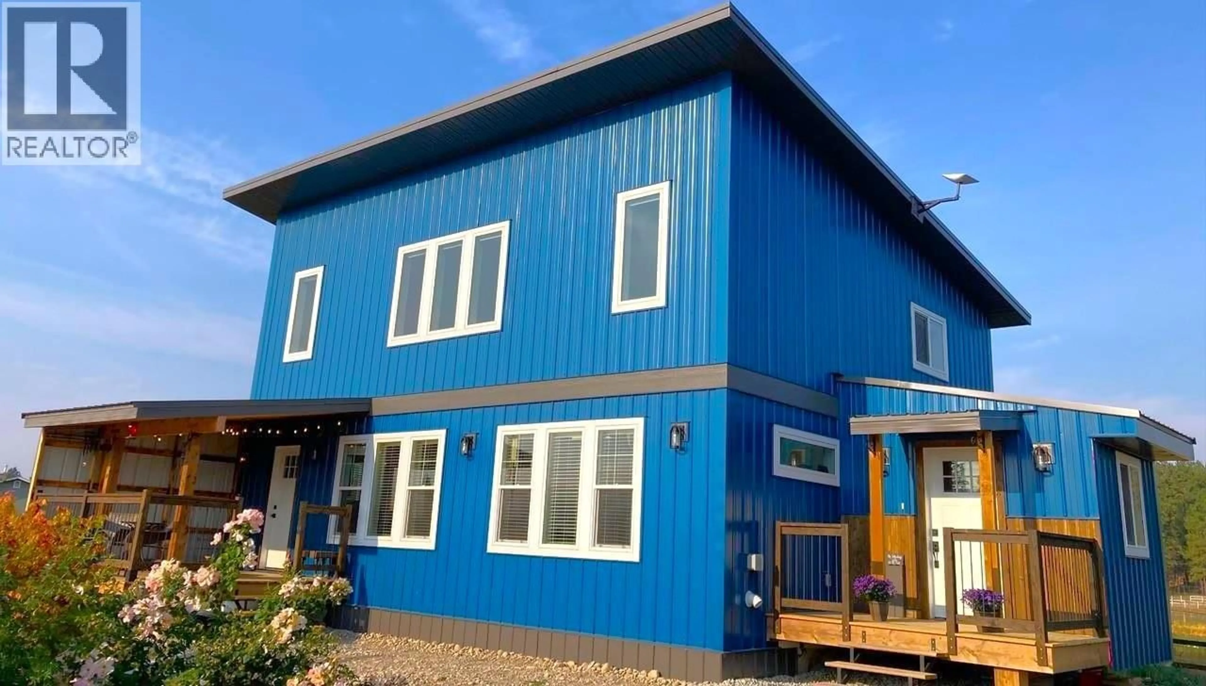 Home with vinyl exterior material, building for 5469 RIVERVIEW FRONTAGE ROAD, Ta Ta Creek British Columbia V0B2H0