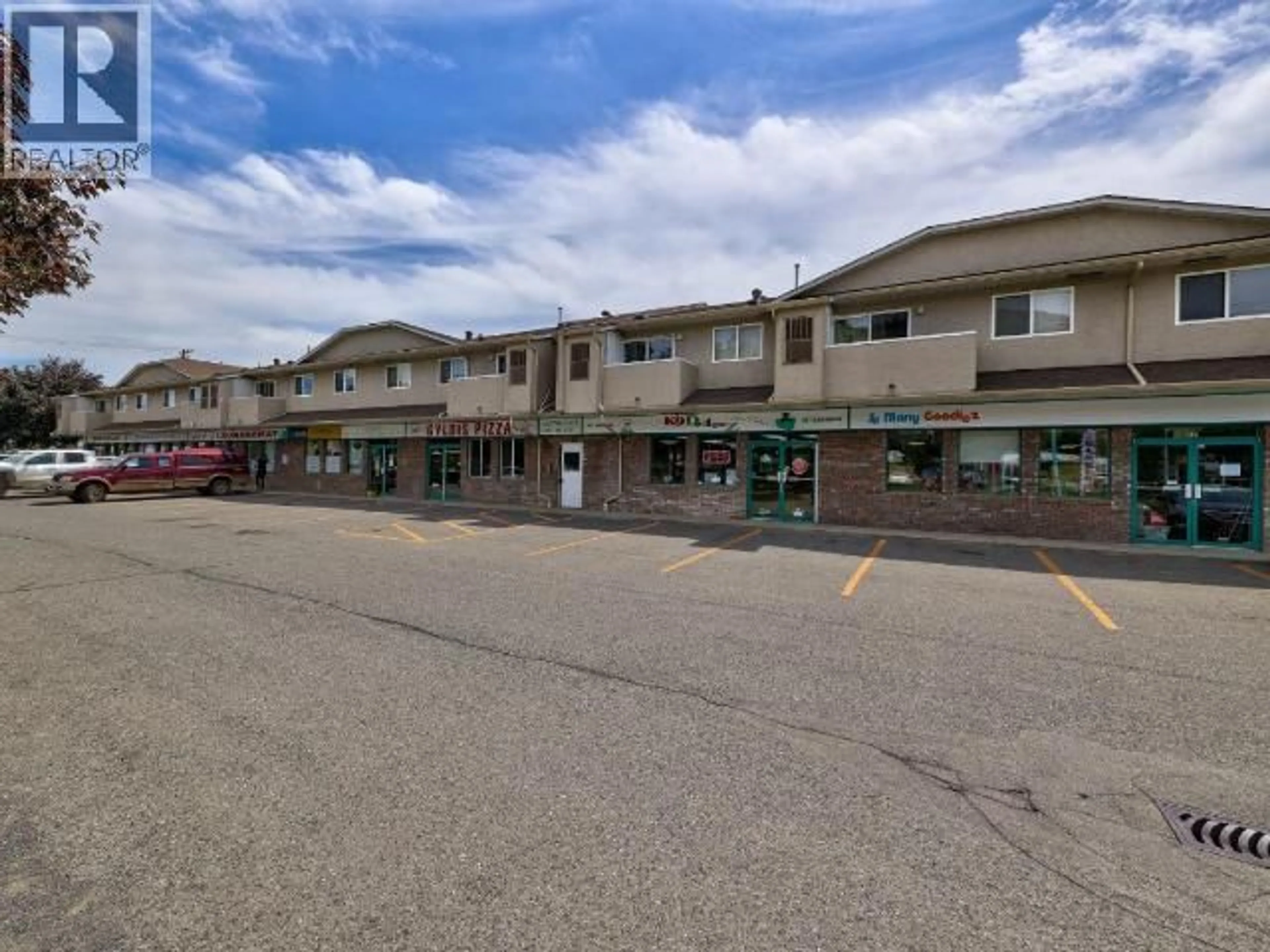 Patio, street for 105 - 1295 12TH STREET, Kamloops British Columbia V2B3C8
