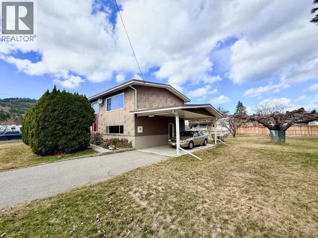 11102 SCOTT STREET, Summerland