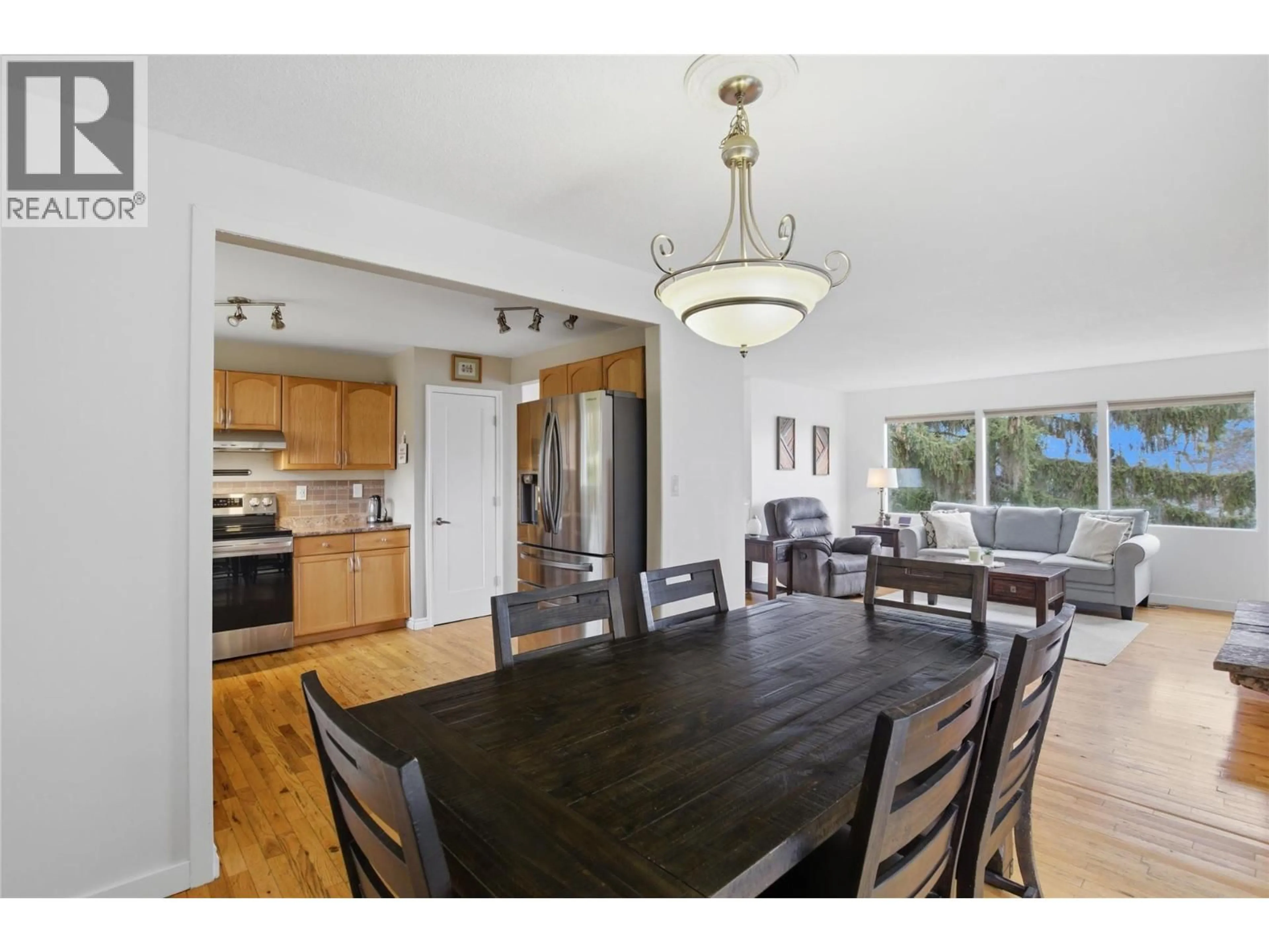 Dining room, wood/laminate floor for 299 GORDONHORN CRESCENT, Kamloops British Columbia V2E1G6
