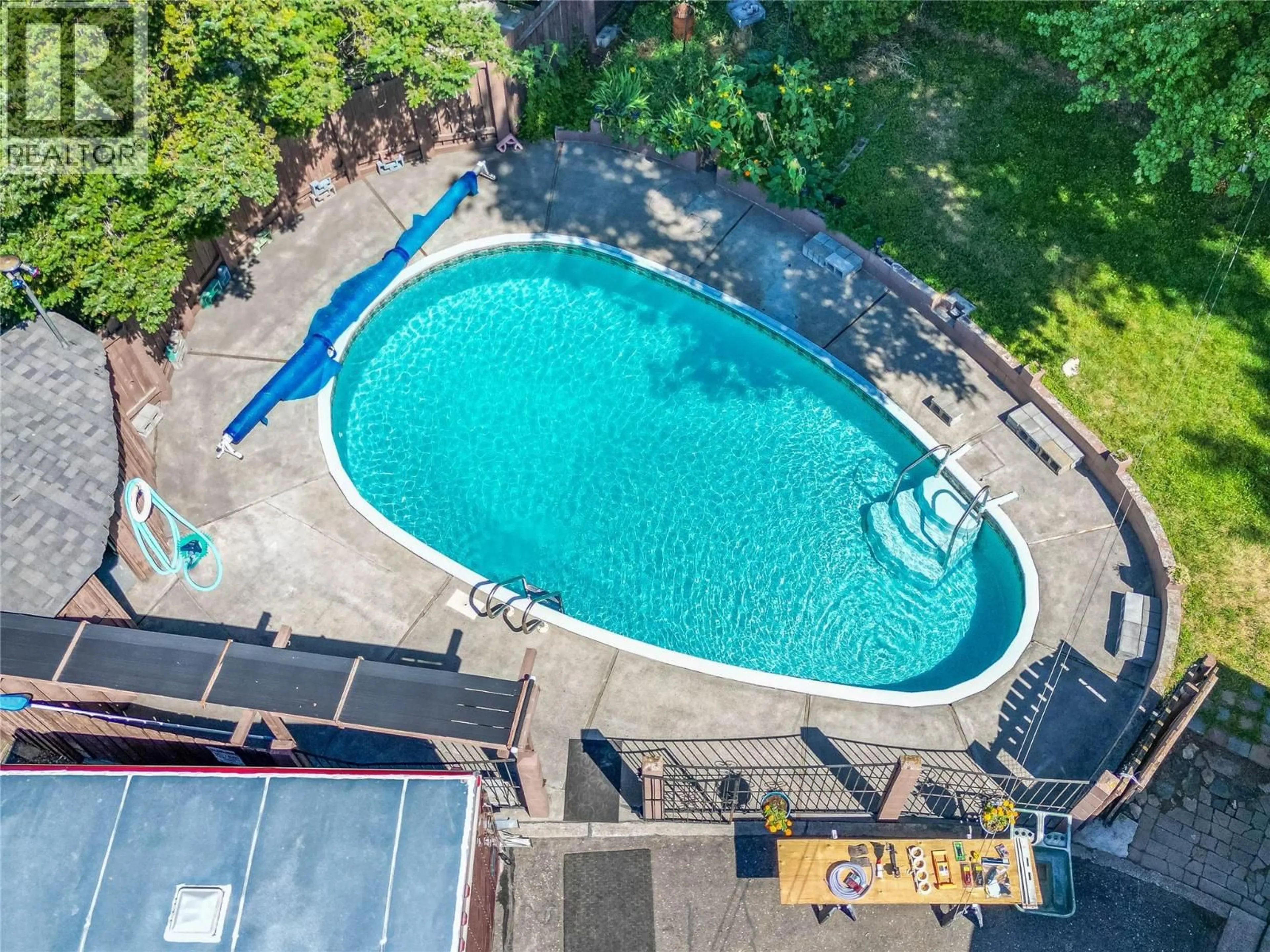 Pool for 1693 VALLEYVIEW DRIVE, Kamloops British Columbia V2C4B6