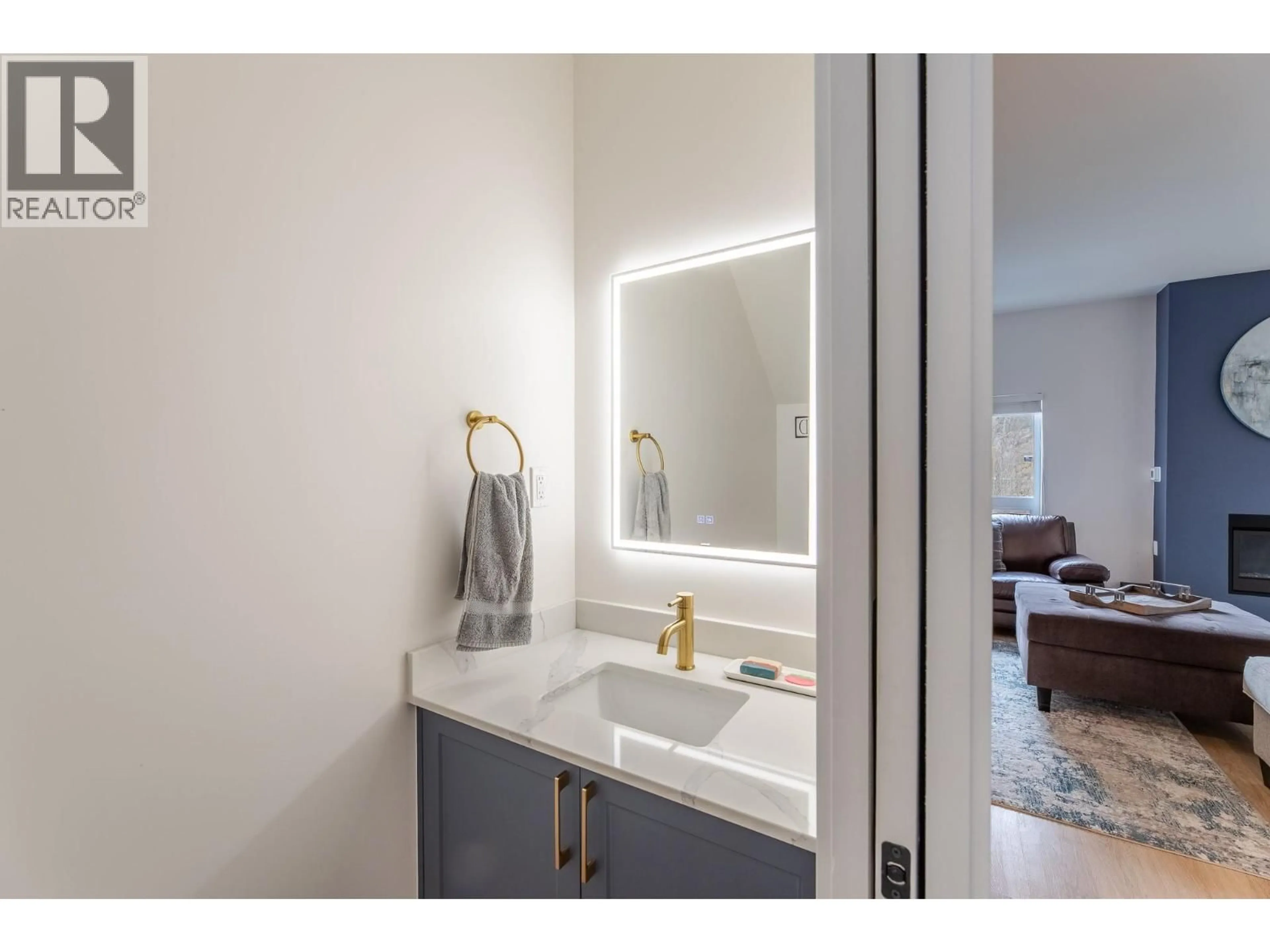 Standard bathroom, unknown for 105 - 5011 TOWGOOD PLACE, Summerland British Columbia V0H1Z9