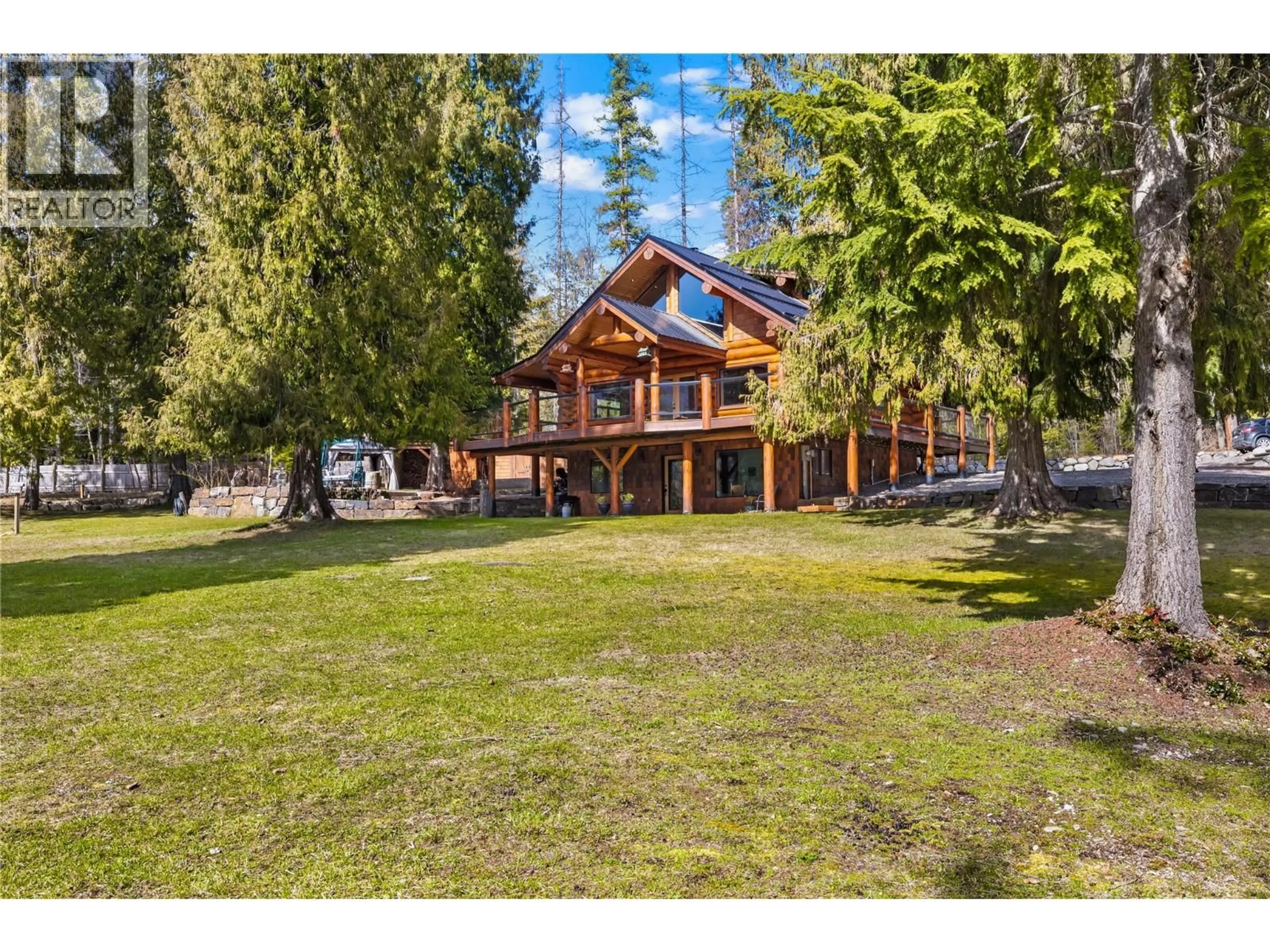 A pic from outside/outdoor area/front of a property/back of a property/a pic from drone, unknown for 14308 MAIA LANE, Gray Creek British Columbia V0B1S0