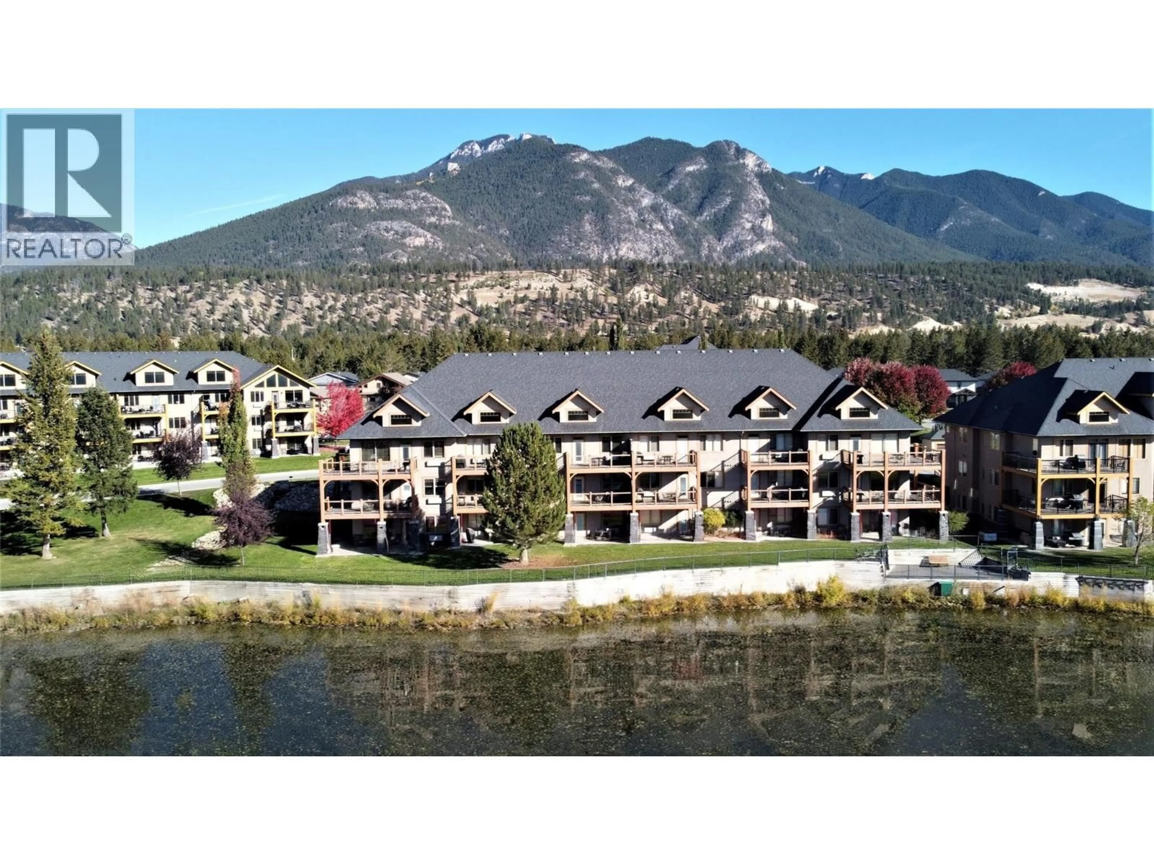 A pic from outside/outdoor area/front of a property/back of a property/a pic from drone, mountain view for 624C - 600 BIGHORN BOULEVARD, Radium Hot Springs British Columbia V0A1M0
