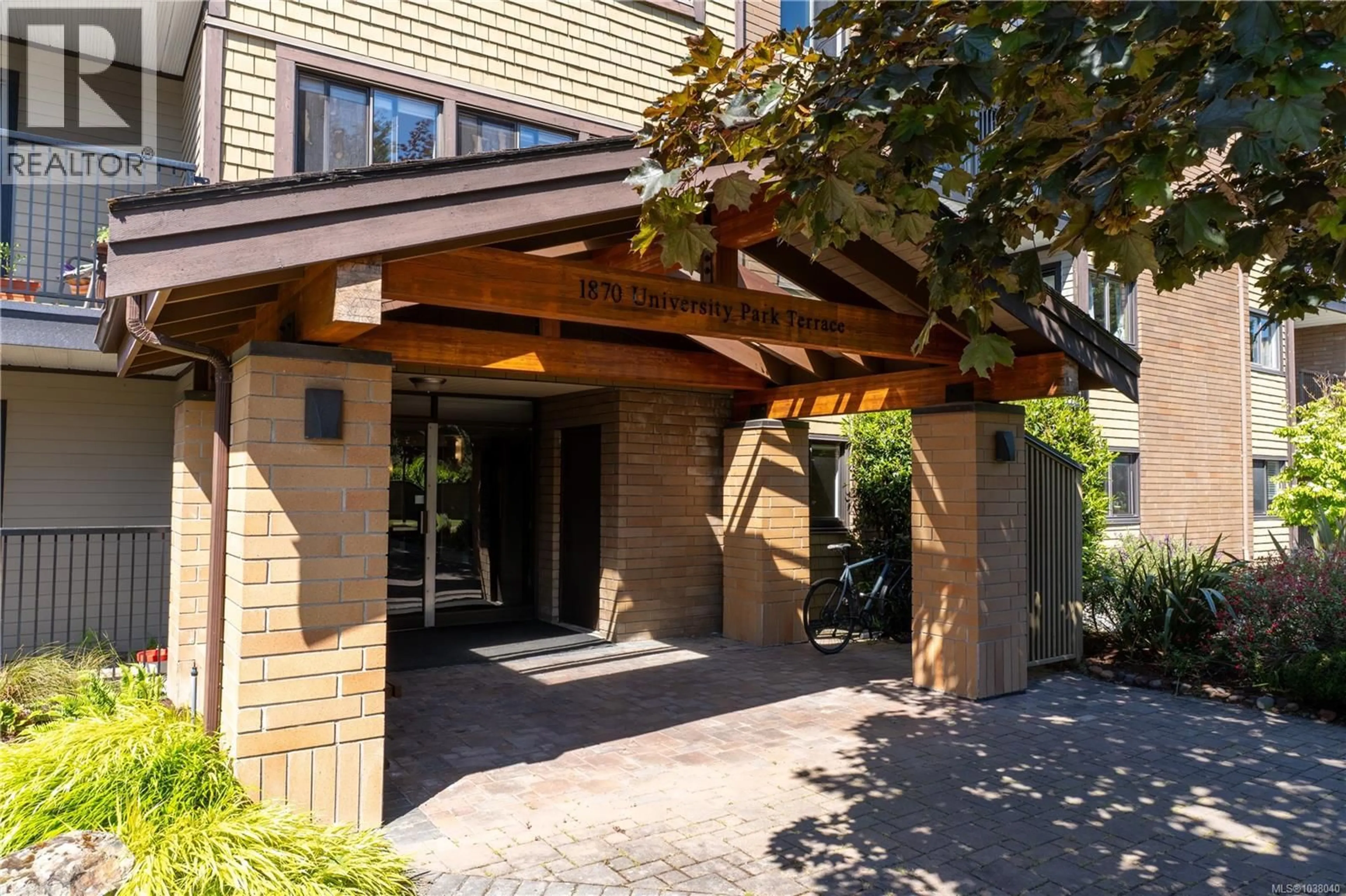 Unknown for 220 - 1870 MCKENZIE AVENUE, Saanich British Columbia V8N4X3