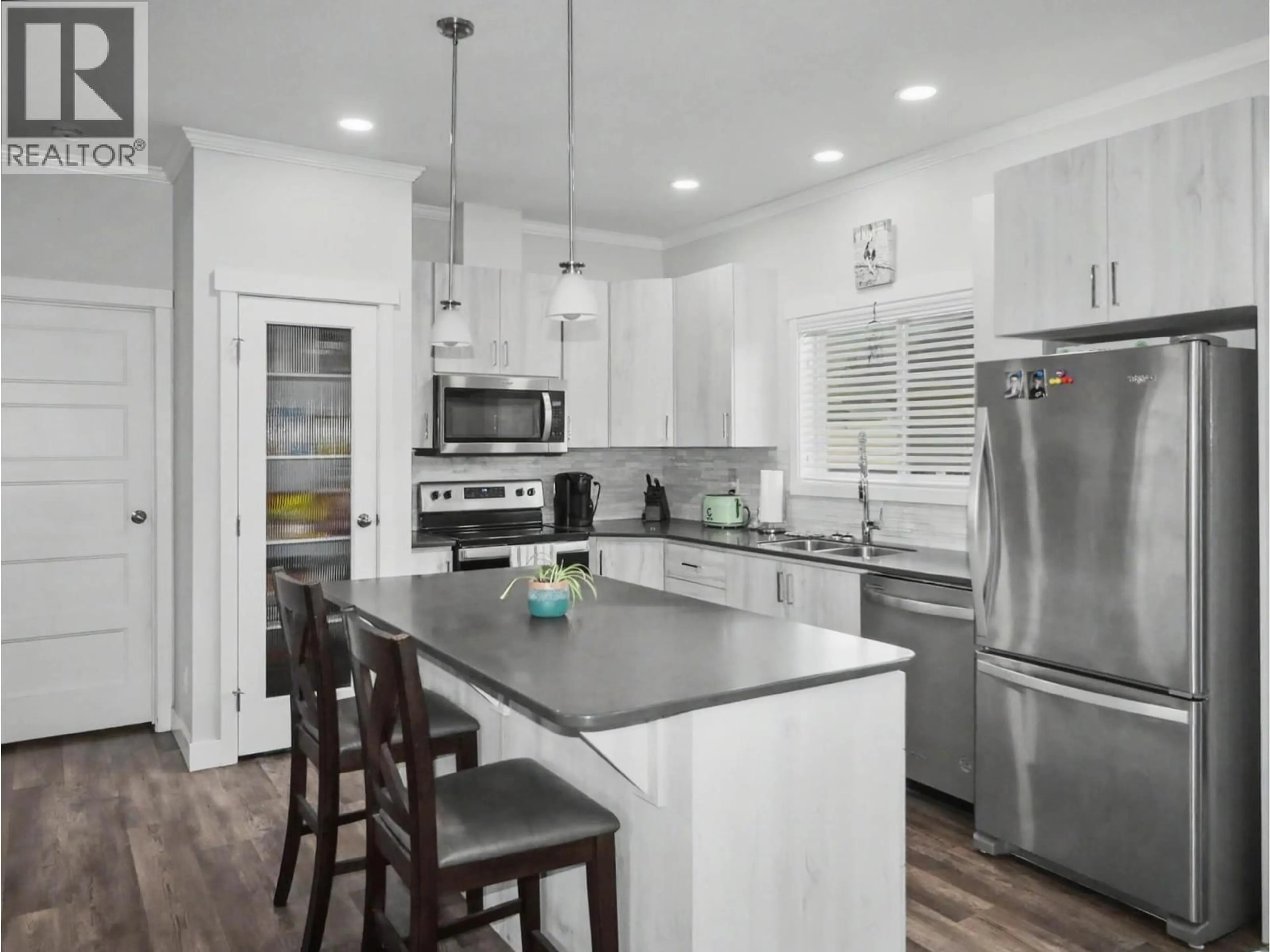 Open concept kitchen, unknown for 7654 18TH STREET, Grand Forks British Columbia V0H1H2