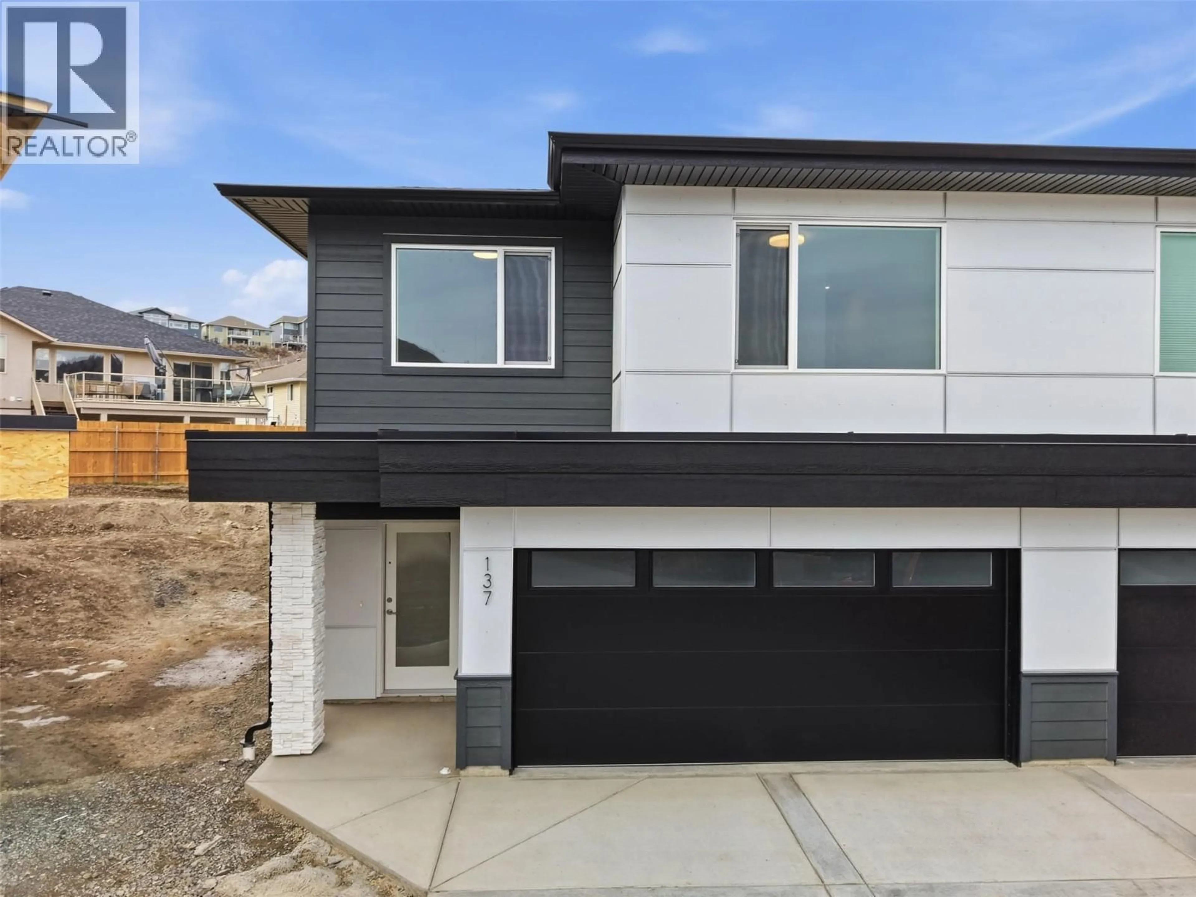 Home with vinyl exterior material, street for 137 - 2050 GRASSLANDS BOULEVARD, Kamloops British Columbia V2B0K7