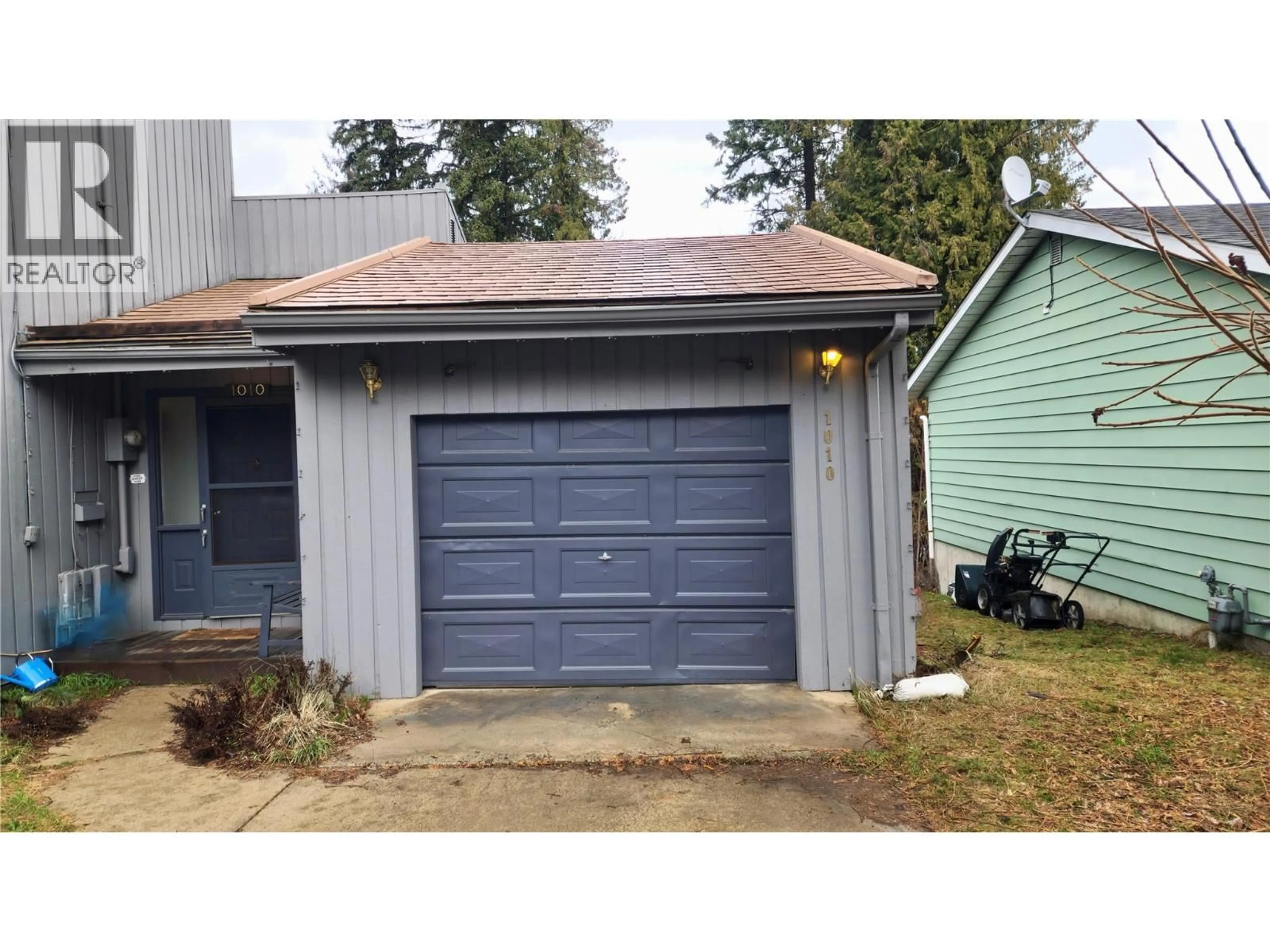 Shed for 1010 GILKER STREET, Nelson British Columbia V1L5V4