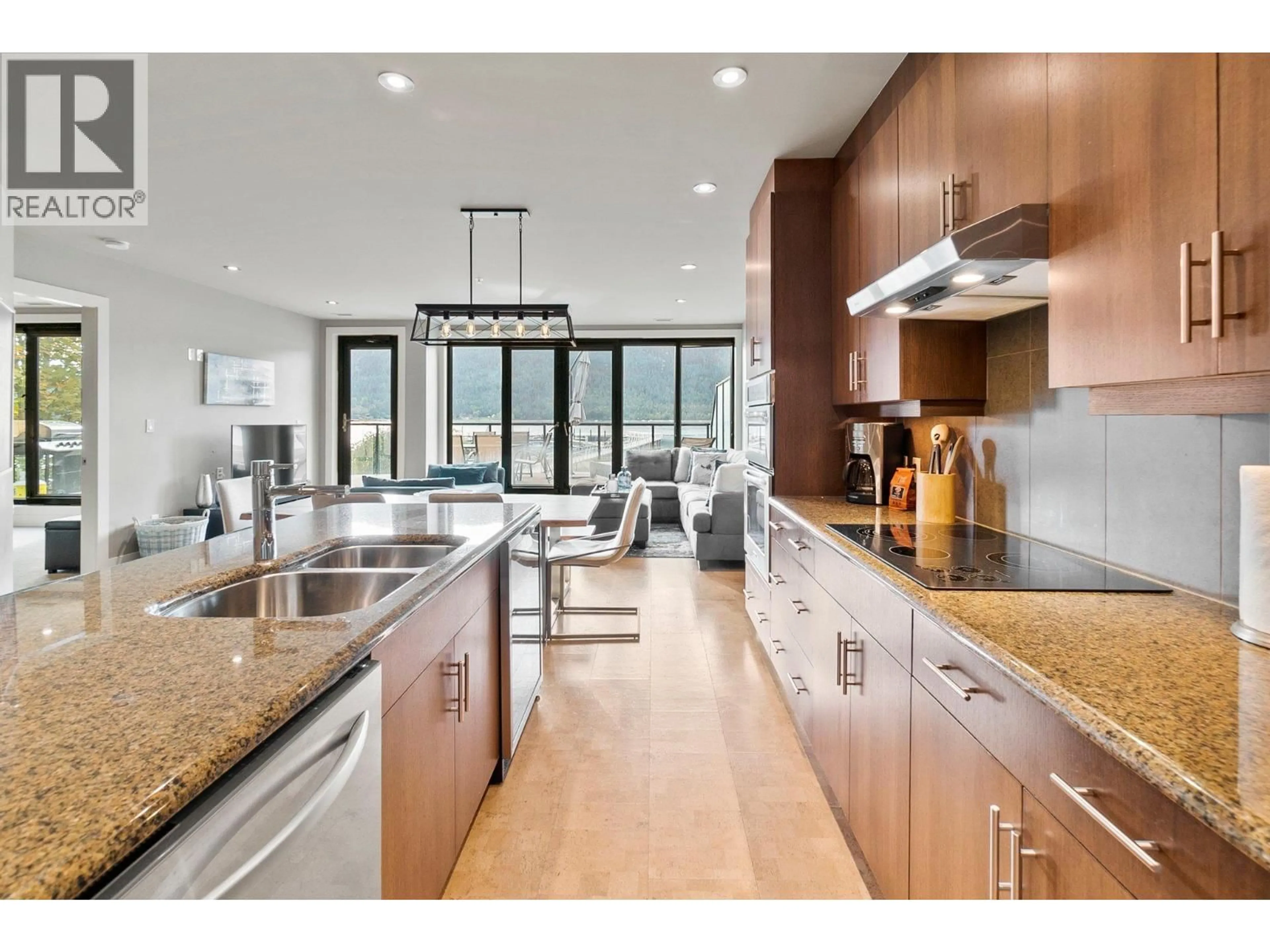 Contemporary kitchen, ceramic/tile floor for 105 - 326 MARA LAKE LANE, Sicamous British Columbia V0E2V1