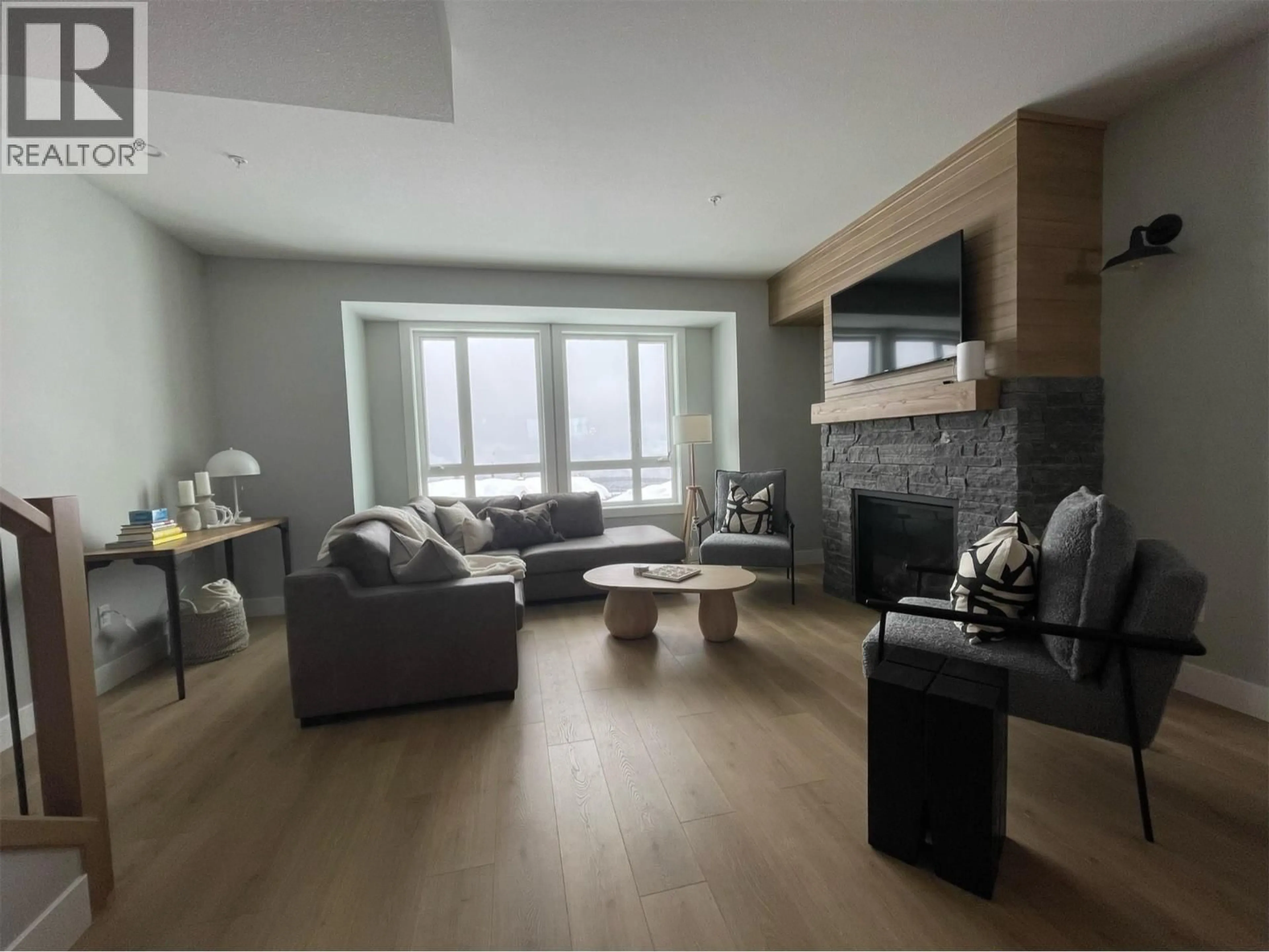 Living room with furniture, unknown for 14 - 120 GRIZZLY RIDGE TRAIL, Big White British Columbia V1P1T4