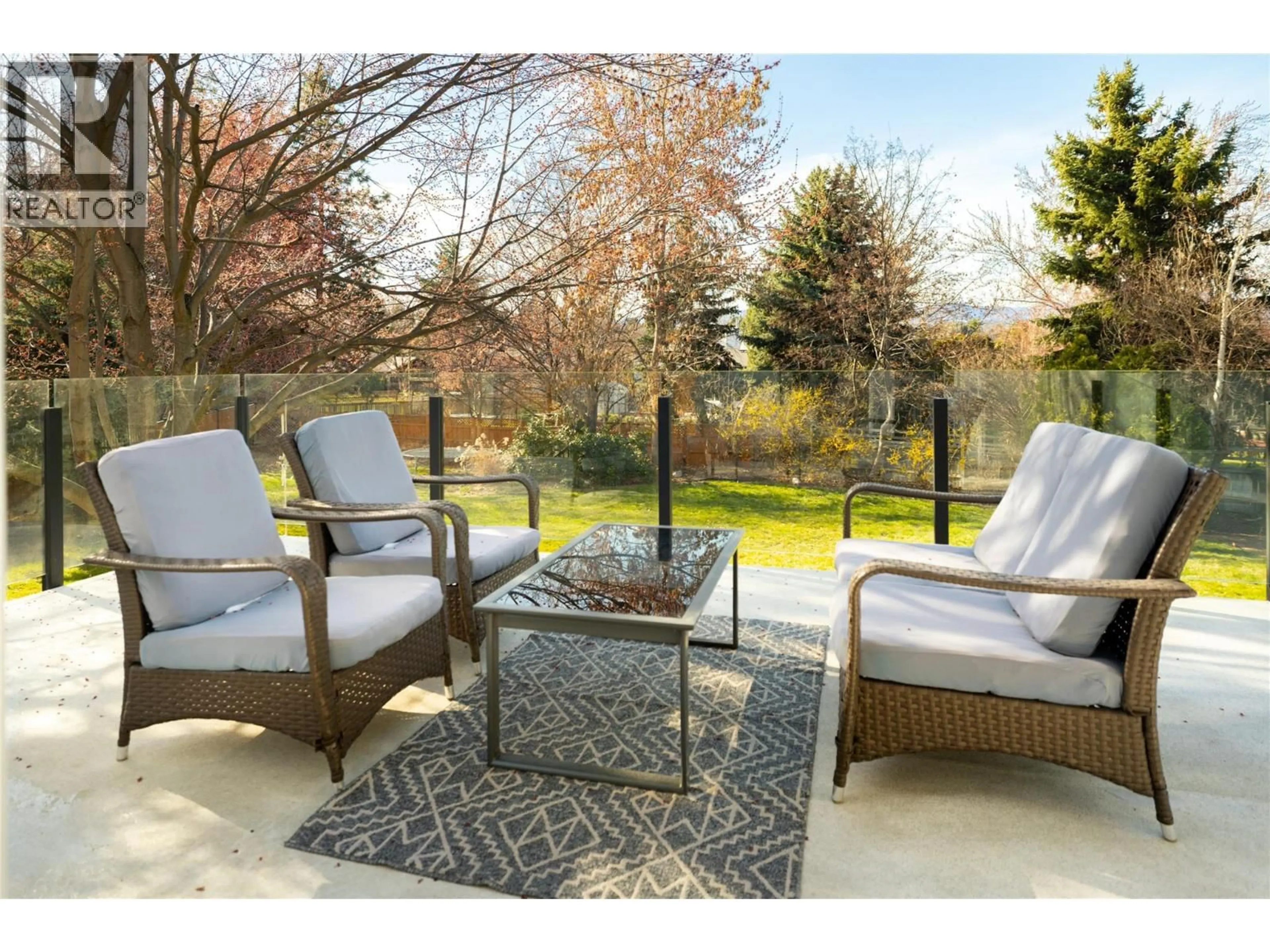 Patio, water/lake/river/ocean view for 4788 REDRIDGE ROAD, Kelowna British Columbia V1W3A6