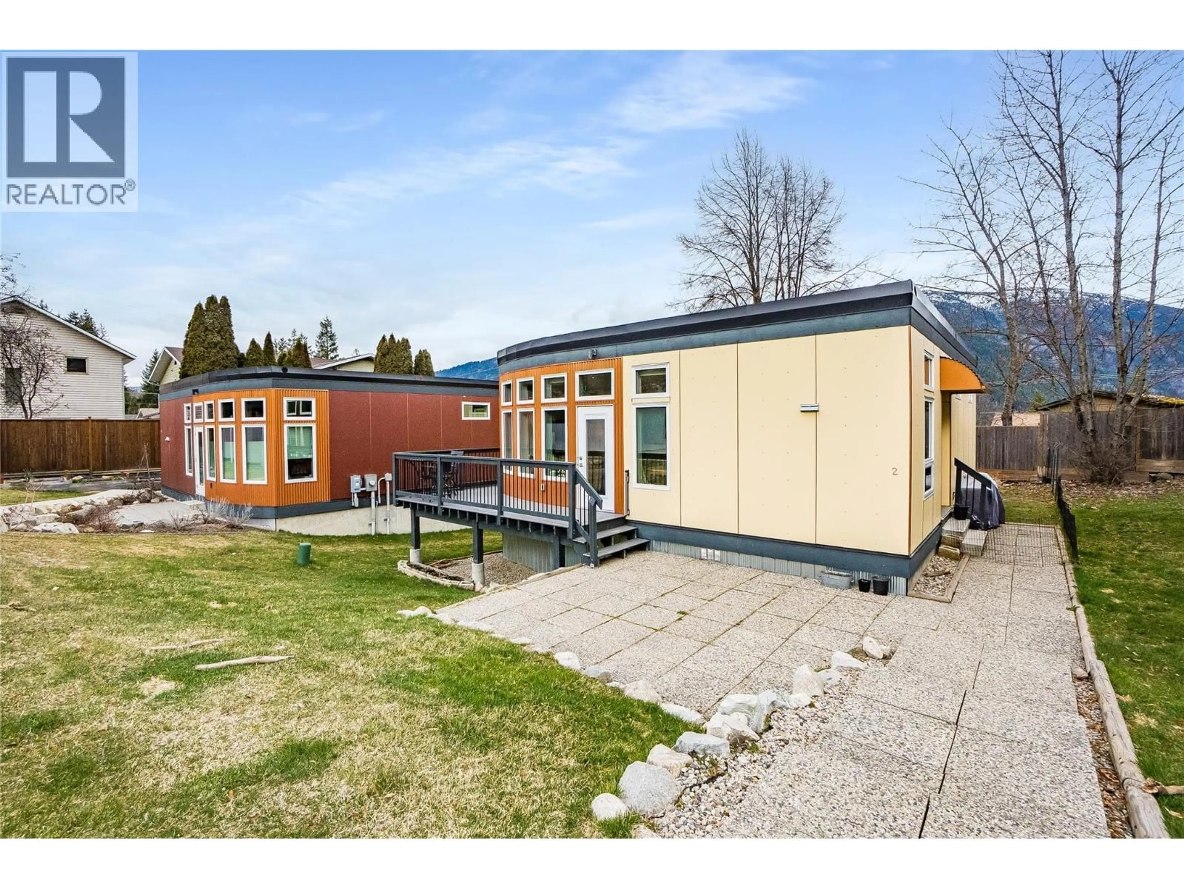 Unknown for 2 - 1517 CREASE AVENUE, Nelson British Columbia V1L1A5