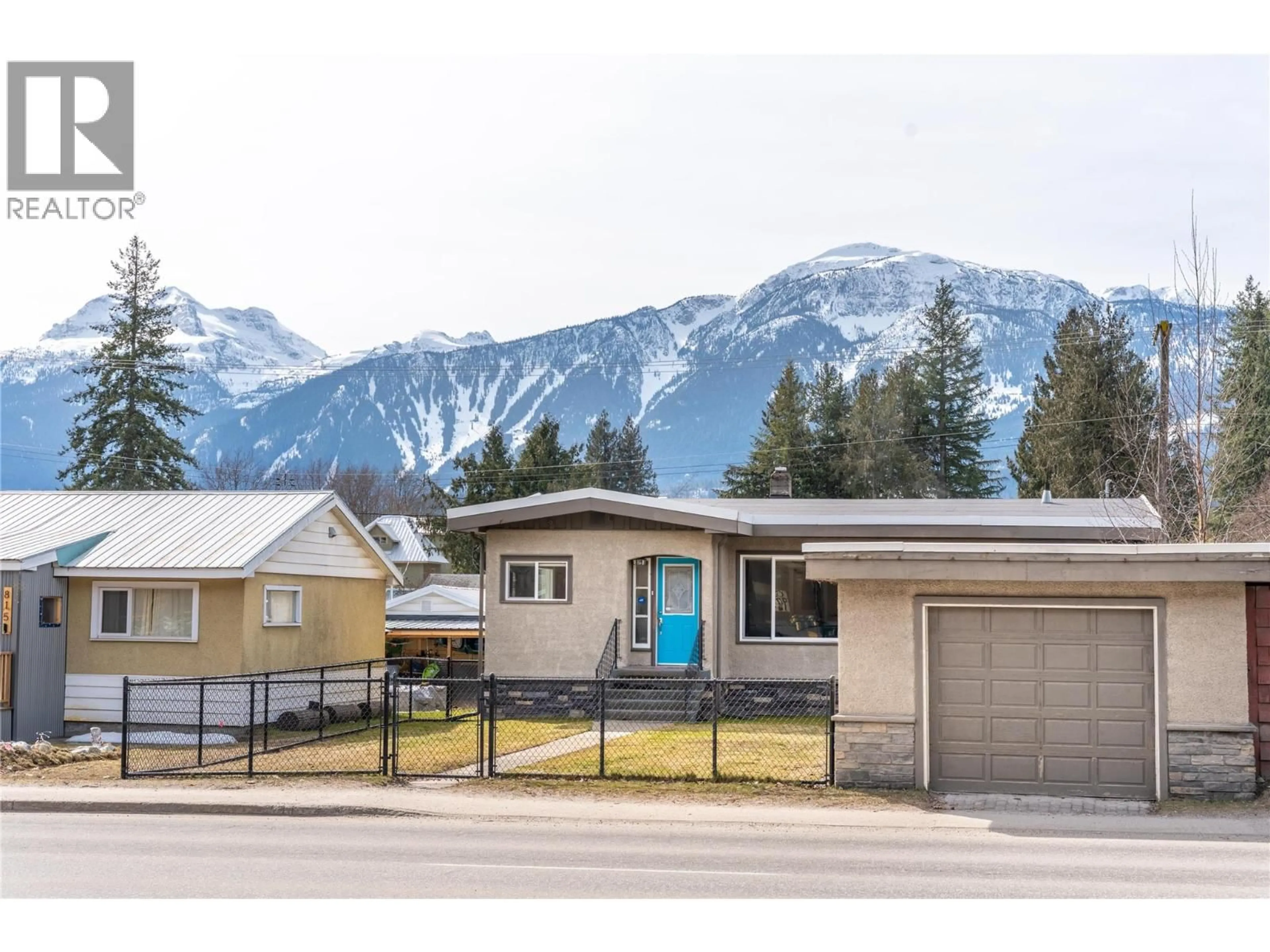 Unknown for 819 VICTORIA ROAD WEST, Revelstoke British Columbia V0E2S0