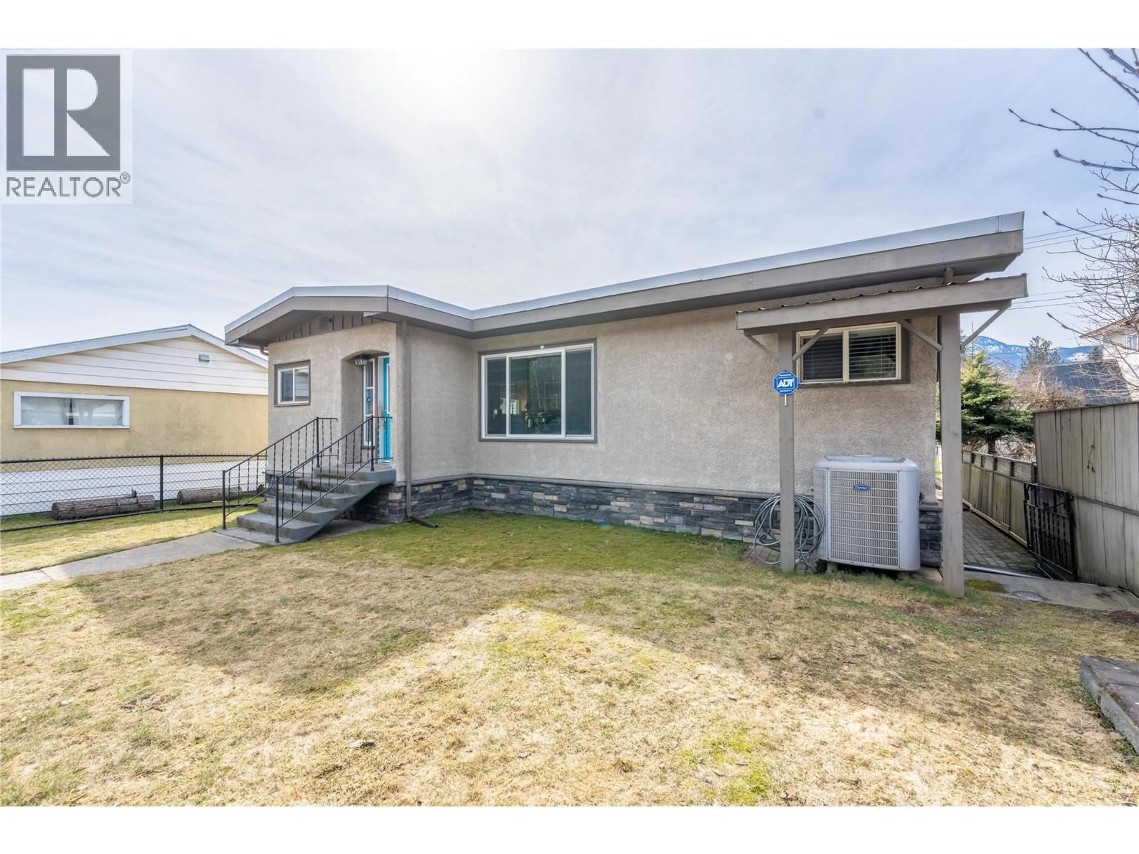 Unknown for 819 VICTORIA ROAD WEST, Revelstoke British Columbia V0E2S0