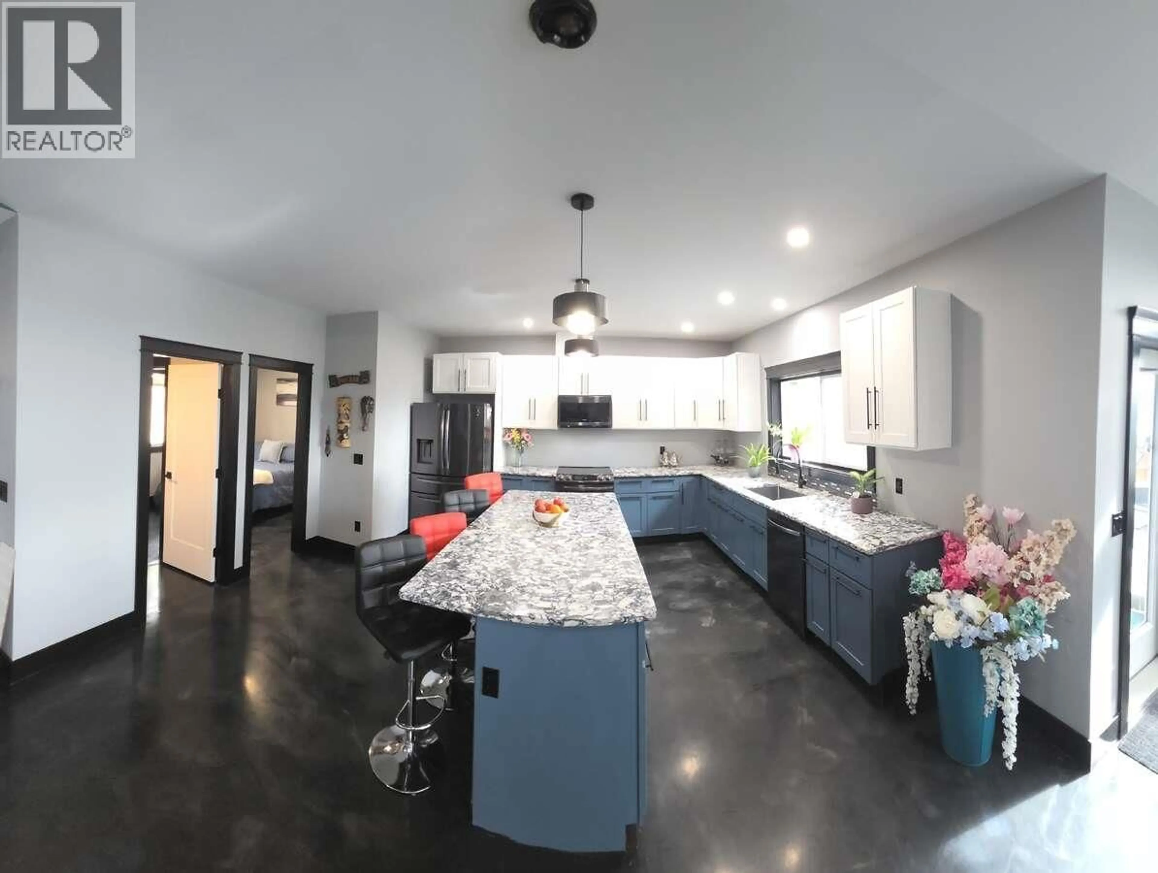 Open concept kitchen, unknown for 10795 WESTSHORE ROAD, Vernon British Columbia V1H2C3