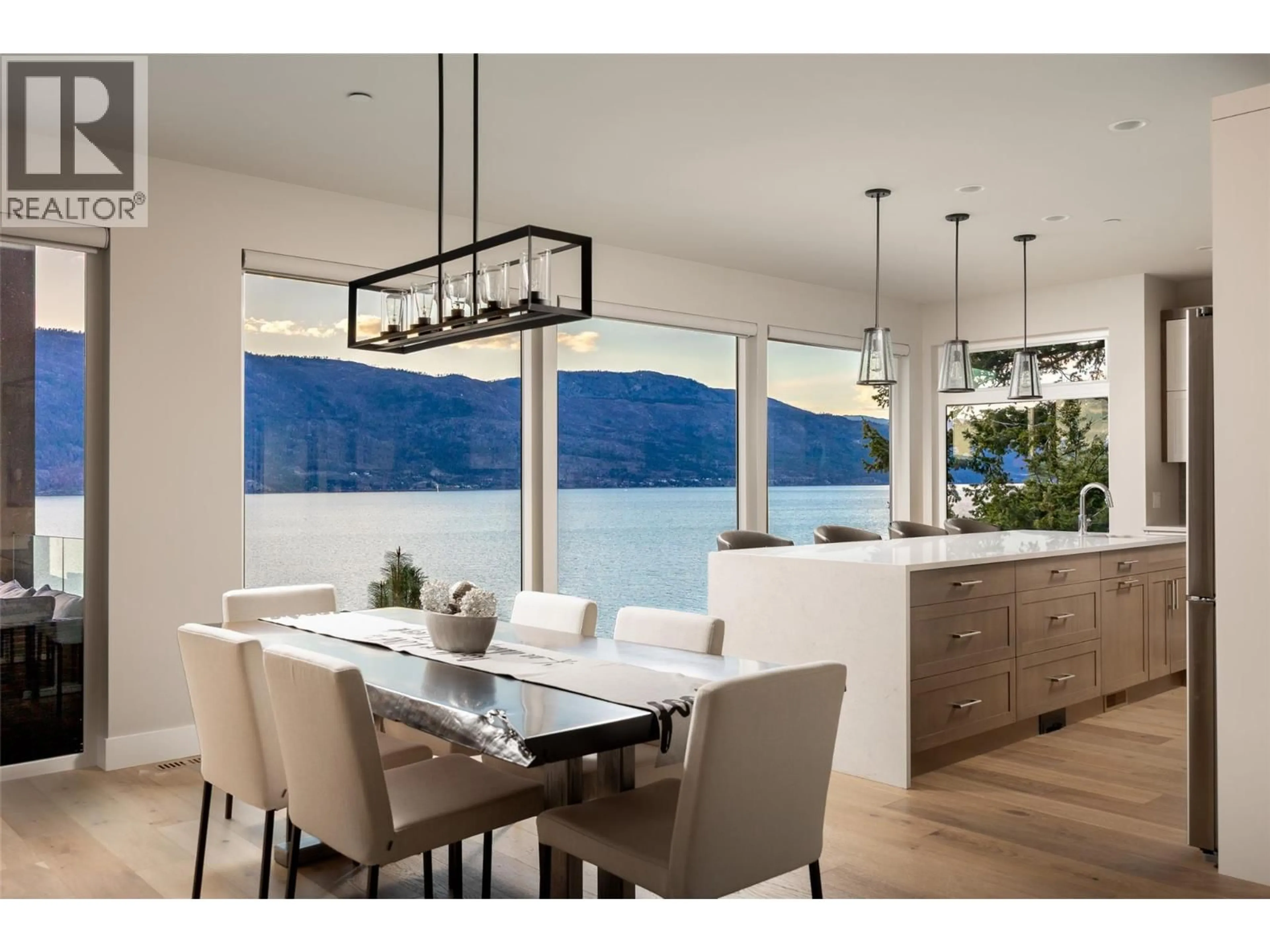 Unknown for 1528 MARBLE LEDGE DRIVE, Lake Country British Columbia V4V2T4