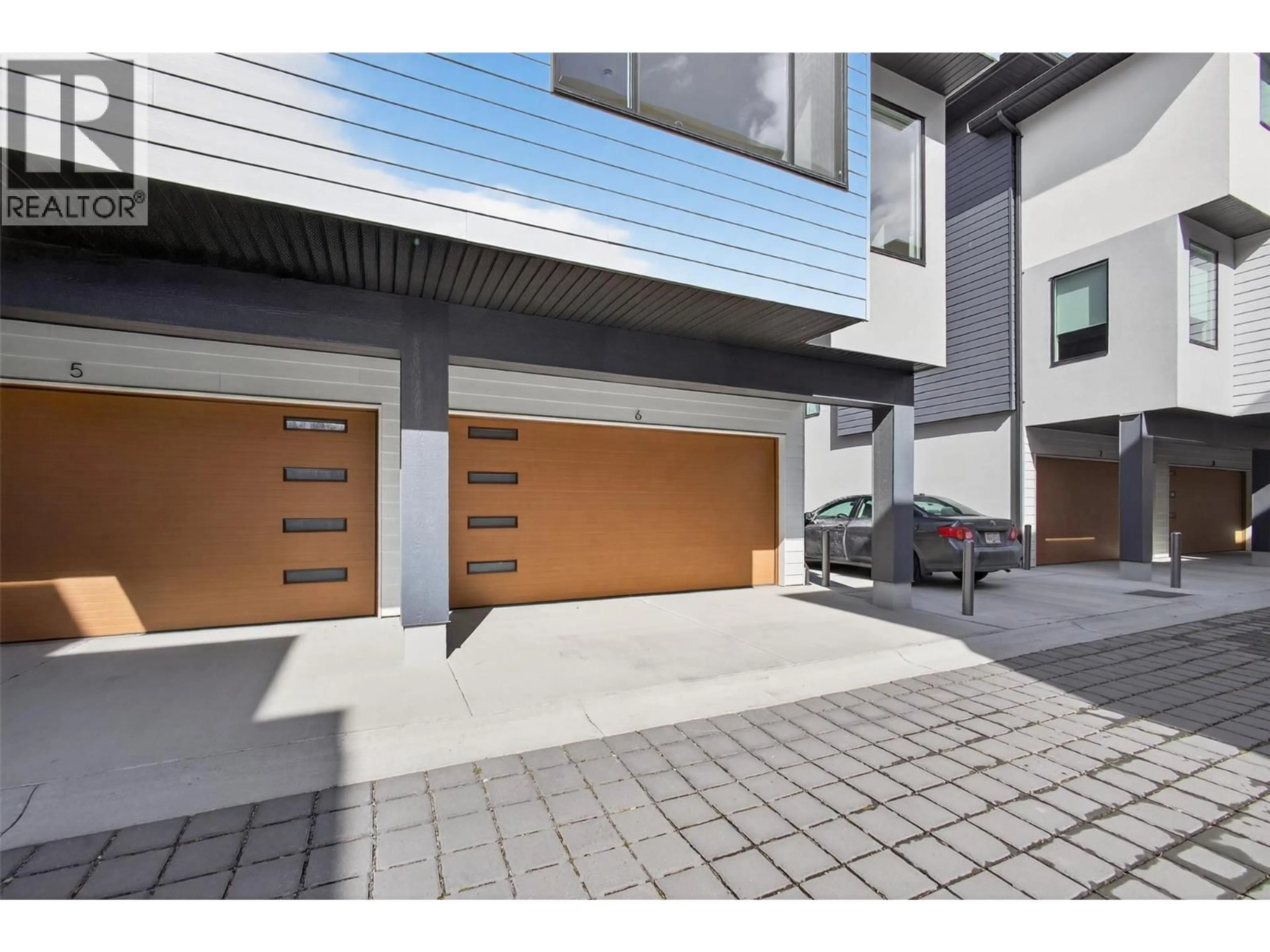 Indoor garage for 6 - 1225 FINDLAY ROAD, Kelowna British Columbia V1X5B1