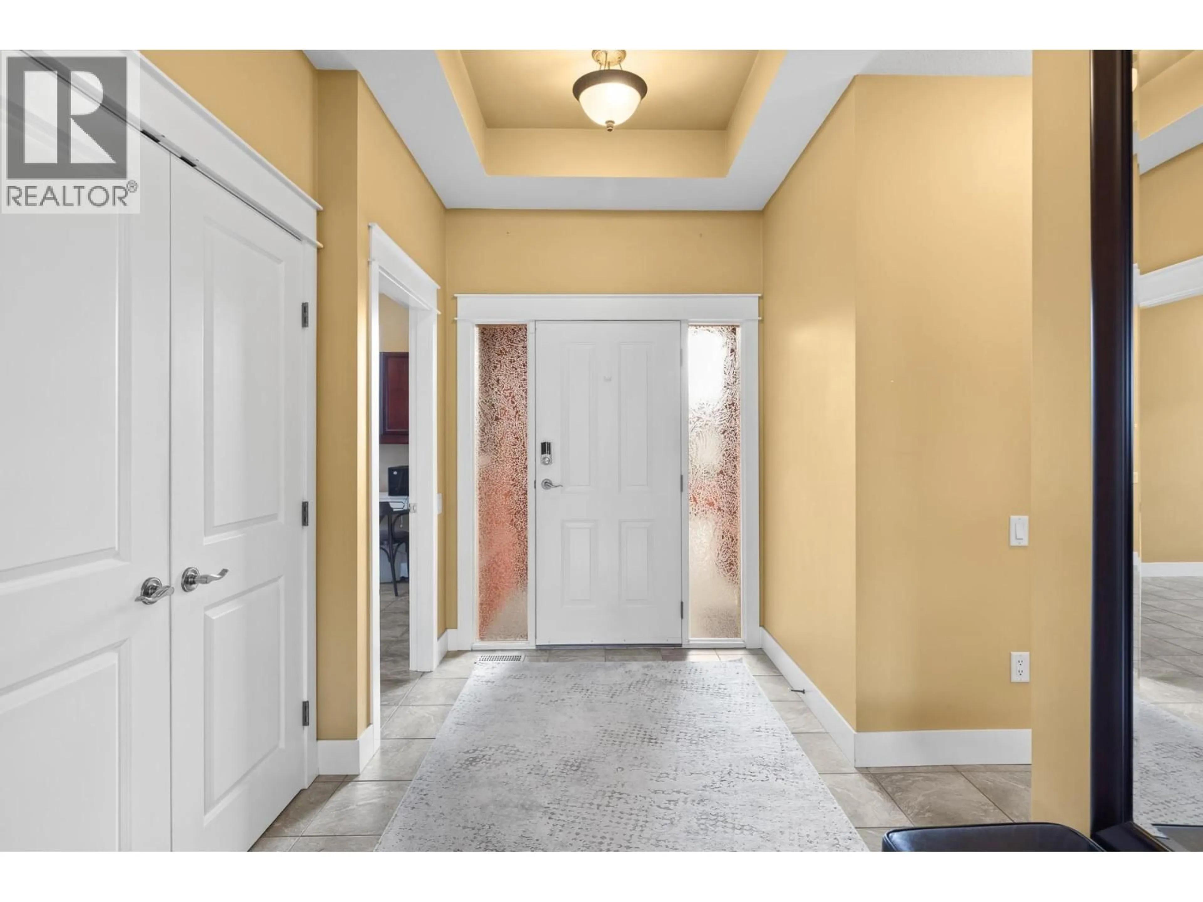 Indoor entryway for 2288 PINE VISTA PLACE, West Kelowna British Columbia V4T2Y1