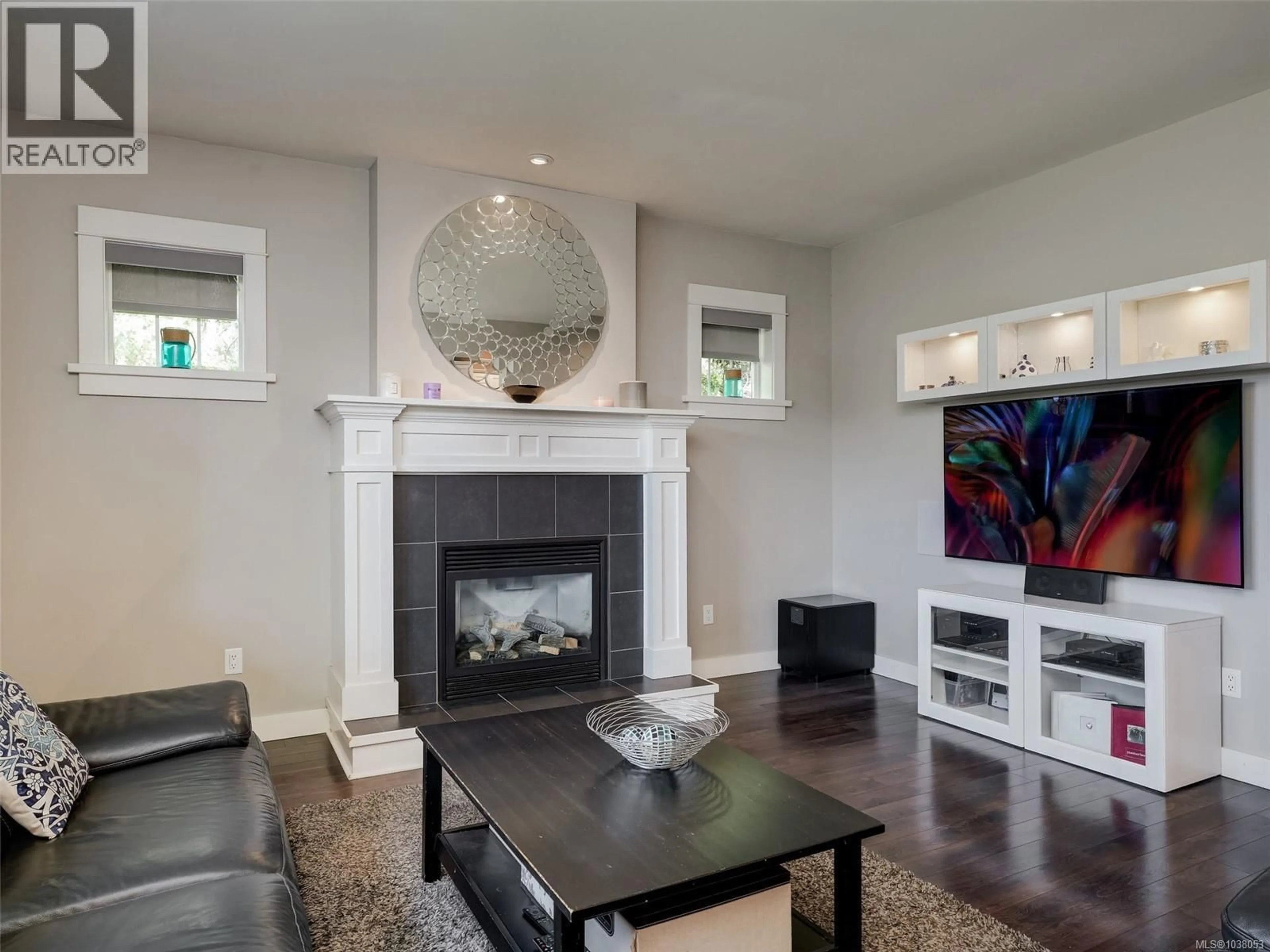 Living room with furniture, unknown for 4086 COPPERRIDGE LANE, Saanich British Columbia V8Z0B2