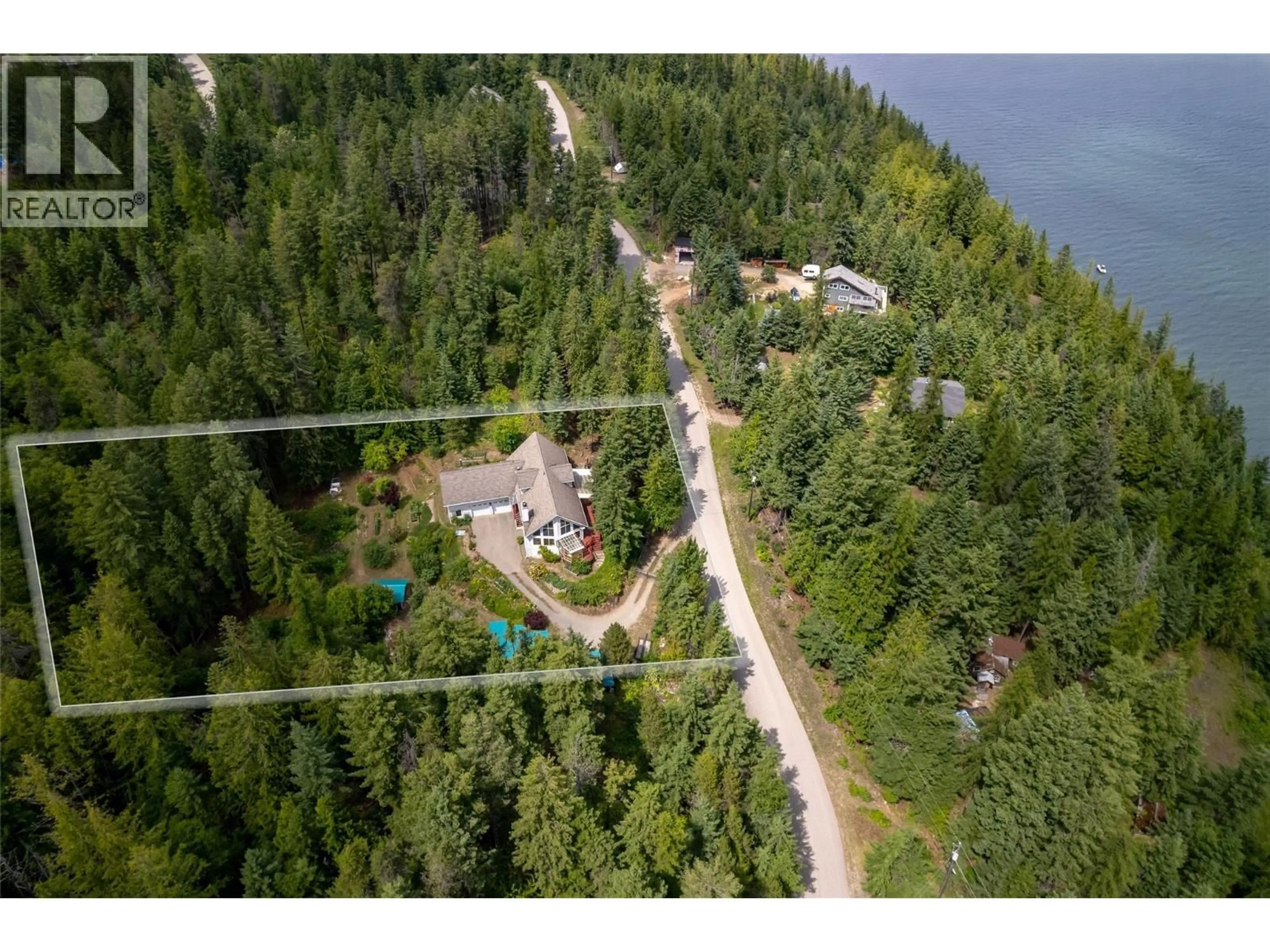 A pic from outside/outdoor area/front of a property/back of a property/a pic from drone, water/lake/river/ocean view for 6105 PINE RIDGE ROAD, Kaslo British Columbia V0G1M0