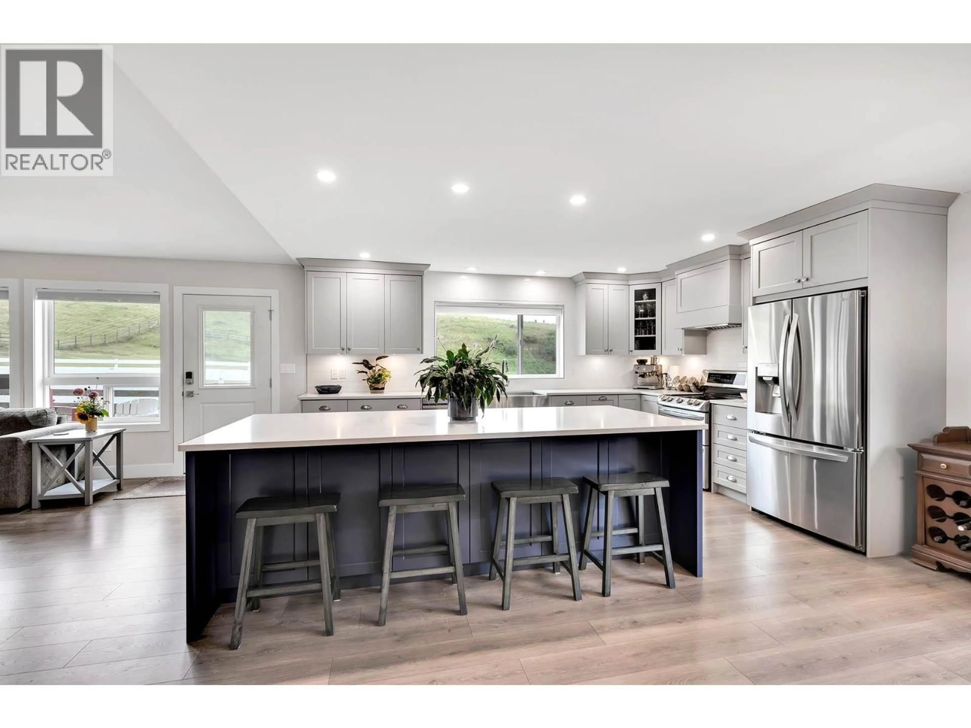 Open concept kitchen, unknown for 2740 SIMMS PLACE, Kamloops British Columbia V0E2A0