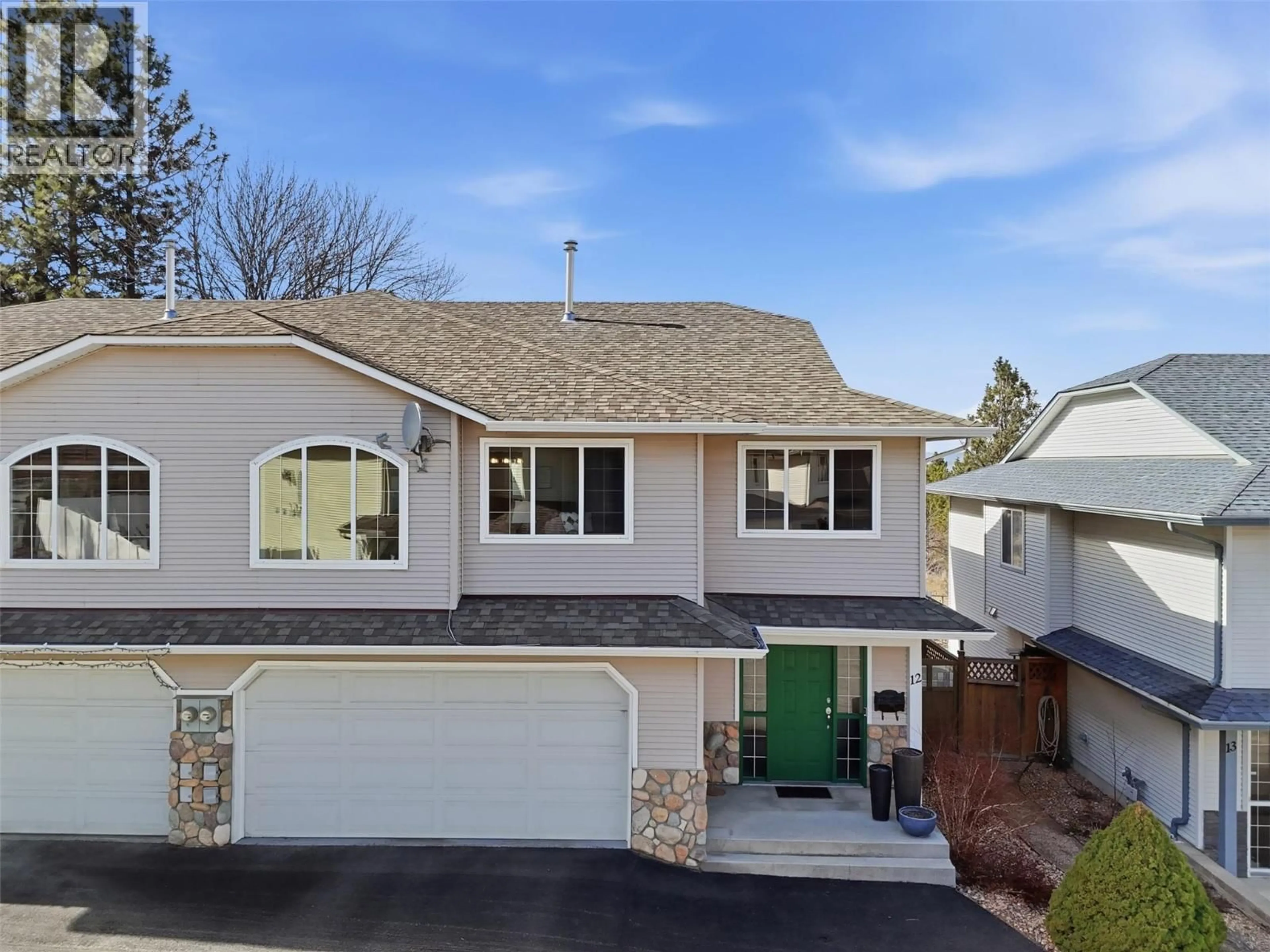 Home with vinyl exterior material, street for 12 - 2210 QU'APPELLE BOULEVARD, Kamloops British Columbia V2E2S4