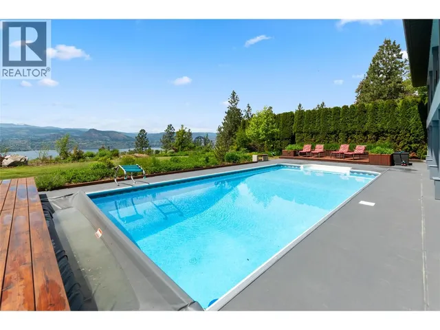 1306 SMETHURST ROAD, Naramata 2