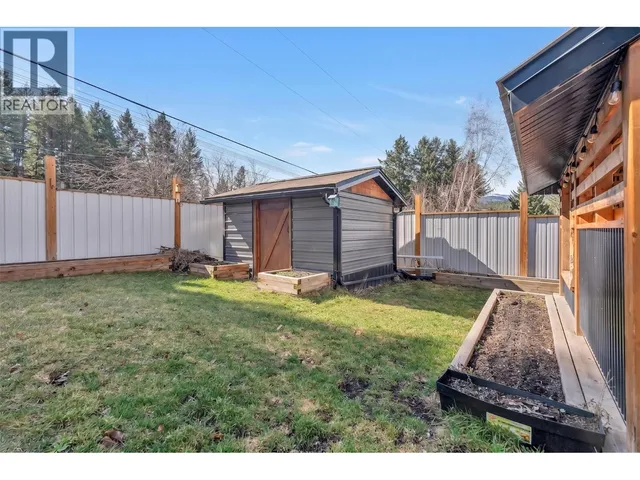 154 EDGEWOOD DRIVE, Princeton 3