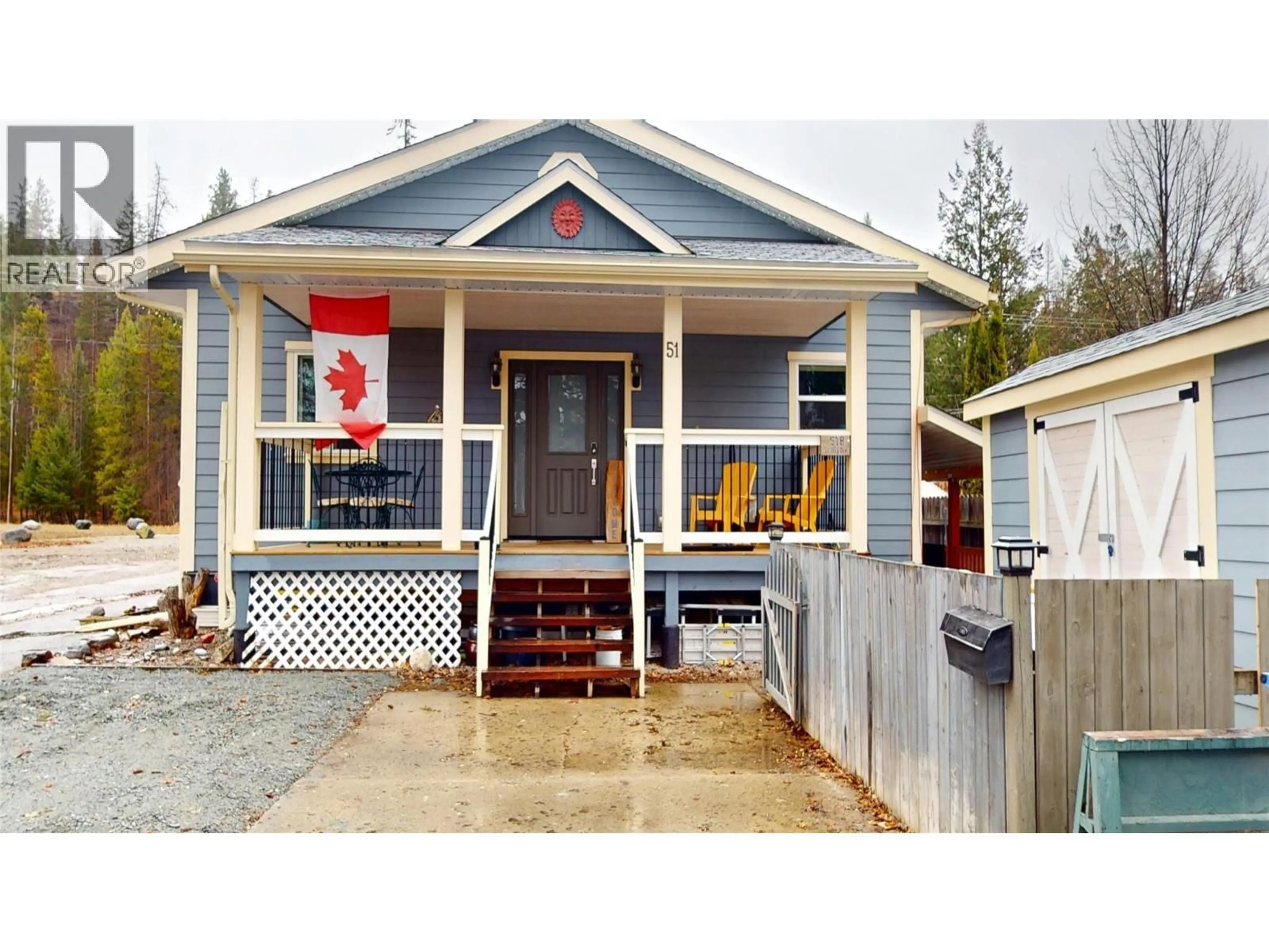 Home with vinyl exterior material, street for 51 103 AVENUE, Kimberley British Columbia V1C1B1