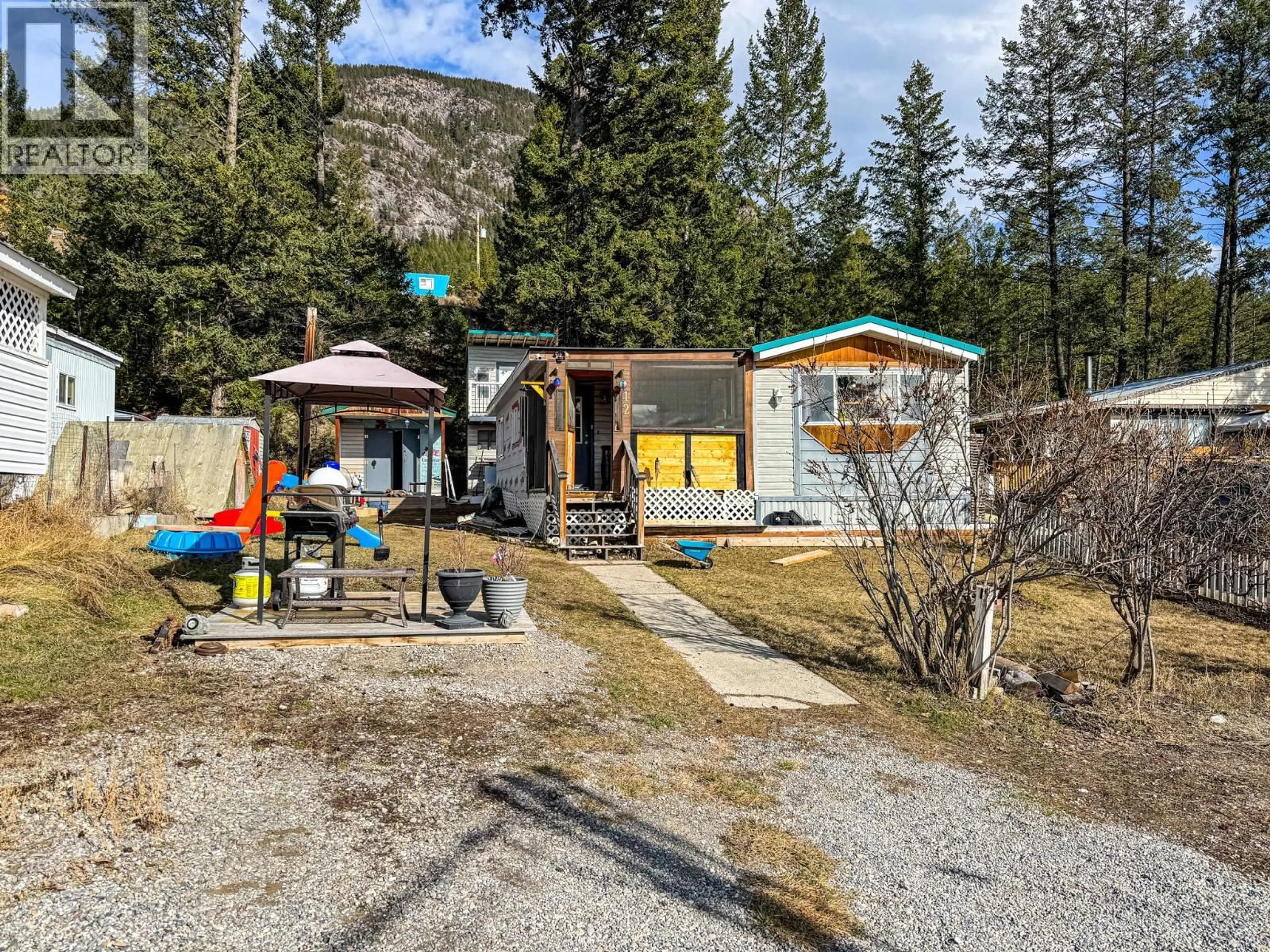 A pic from outside/outdoor area/front of a property/back of a property/a pic from drone, mountain view for 12 EACRETT ROAD, Radium Hot Springs British Columbia V0A1M0