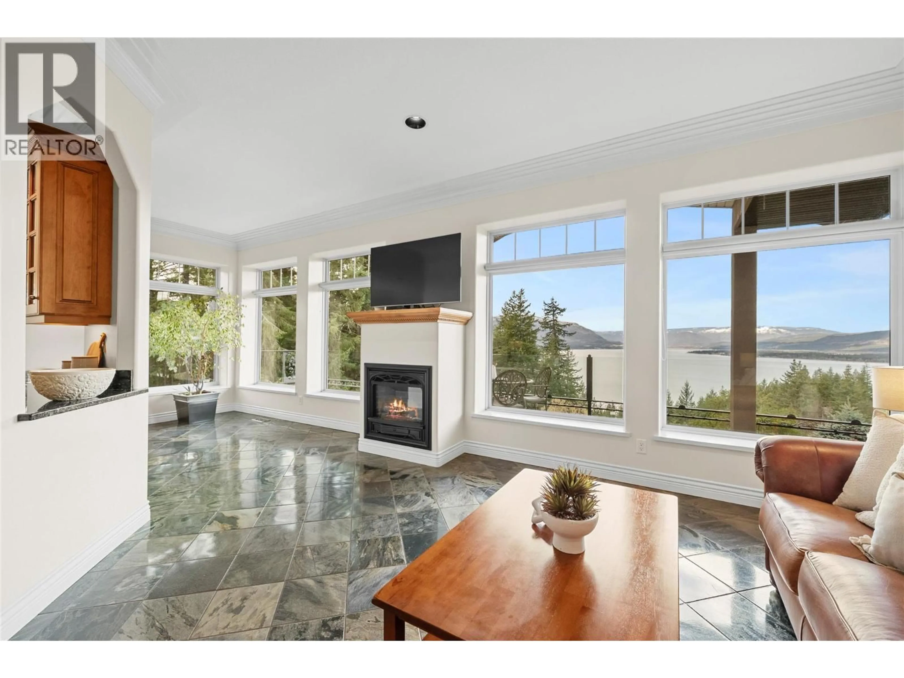 Unknown for 3676 MCBRIDE ROAD, Blind Bay British Columbia V0E1H1