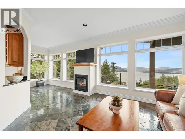 3676 MCBRIDE ROAD, Blind Bay 2