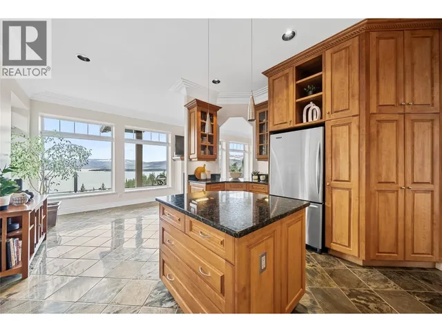 3676 MCBRIDE ROAD, Blind Bay 3