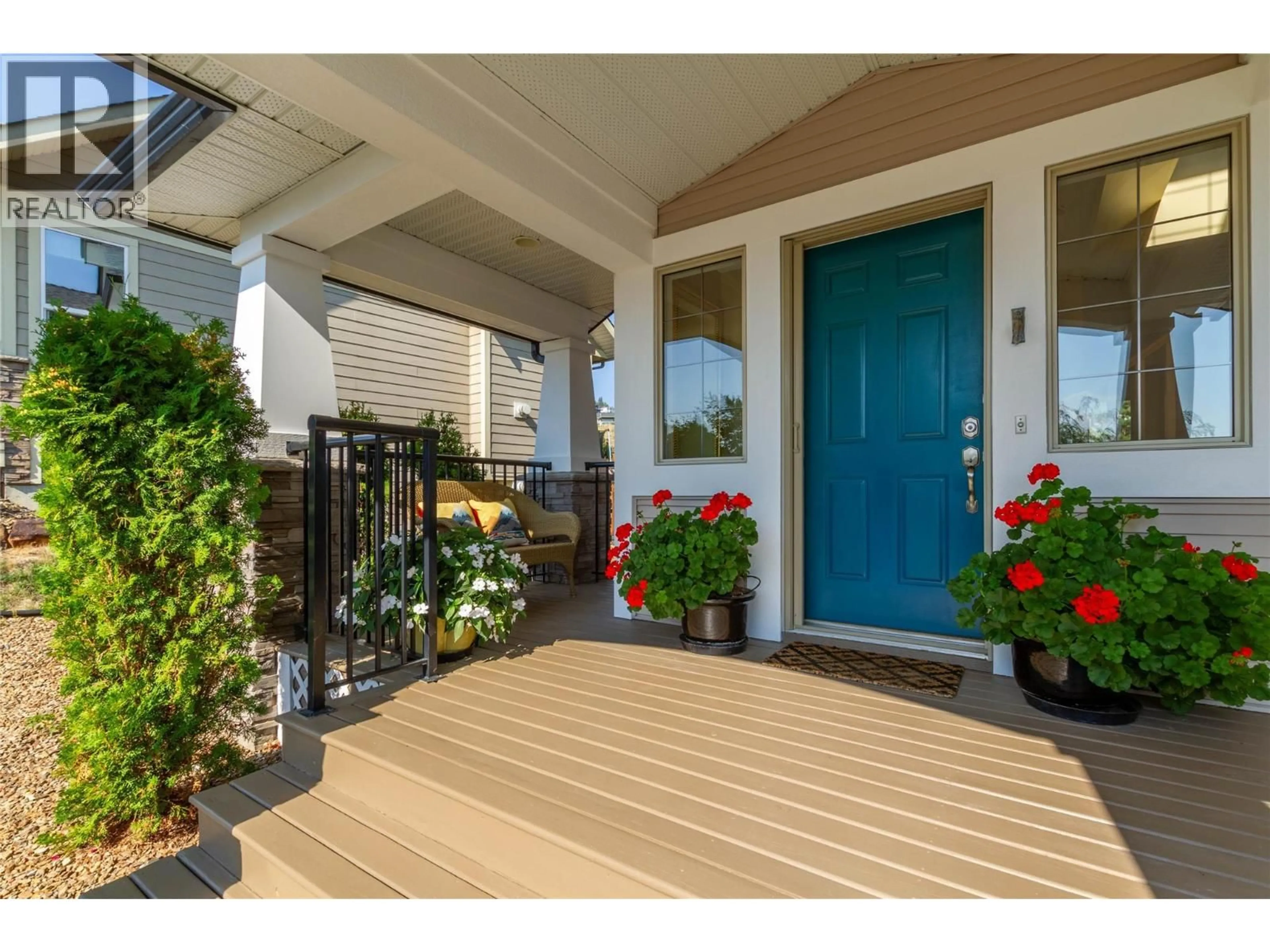 Indoor entryway for 1442 COPPER MOUNTAIN COURT, Vernon British Columbia V1B3Y7