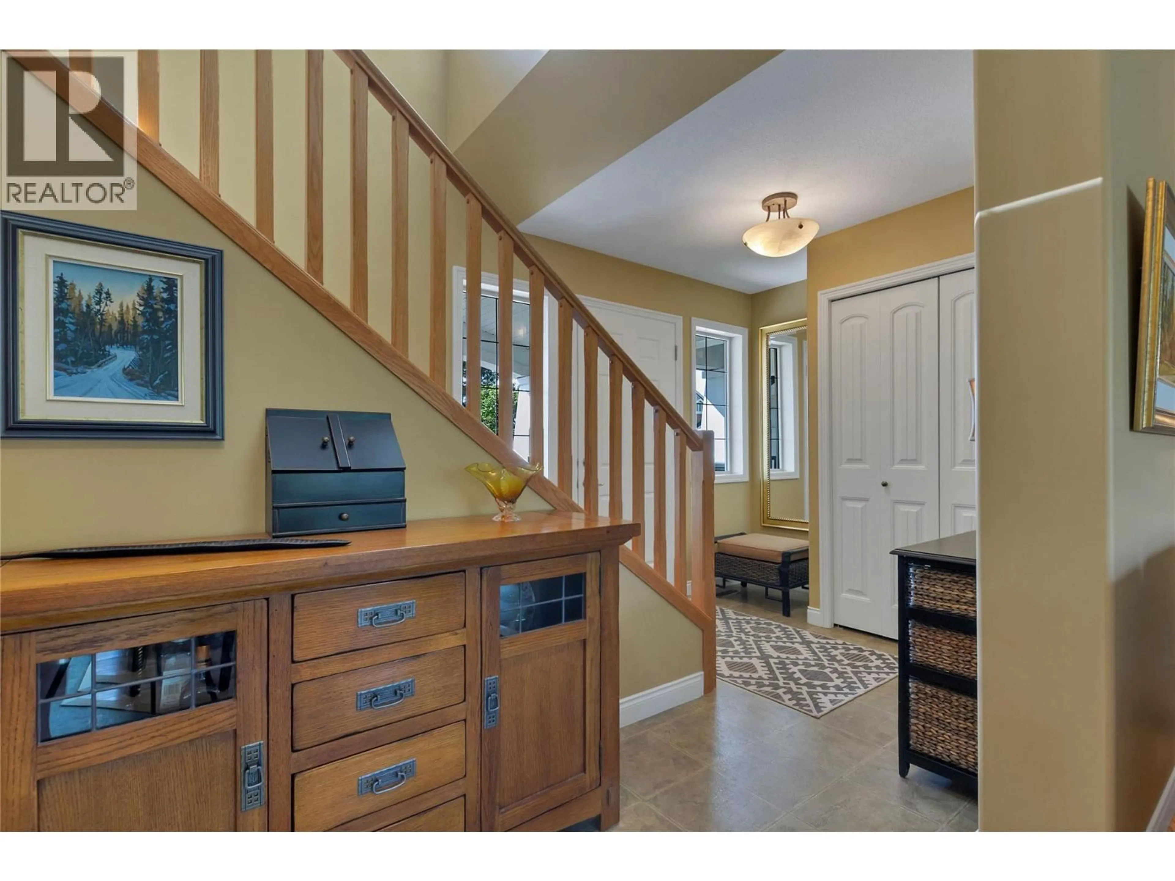 Indoor entryway for 1442 COPPER MOUNTAIN COURT, Vernon British Columbia V1B3Y7