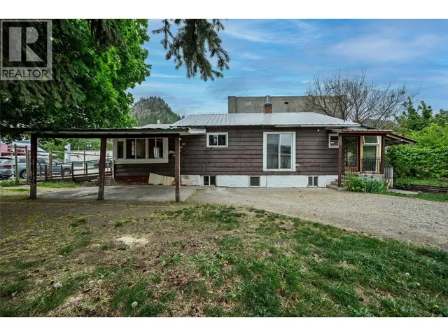 7440 3RD STREET, Grand Forks 4
