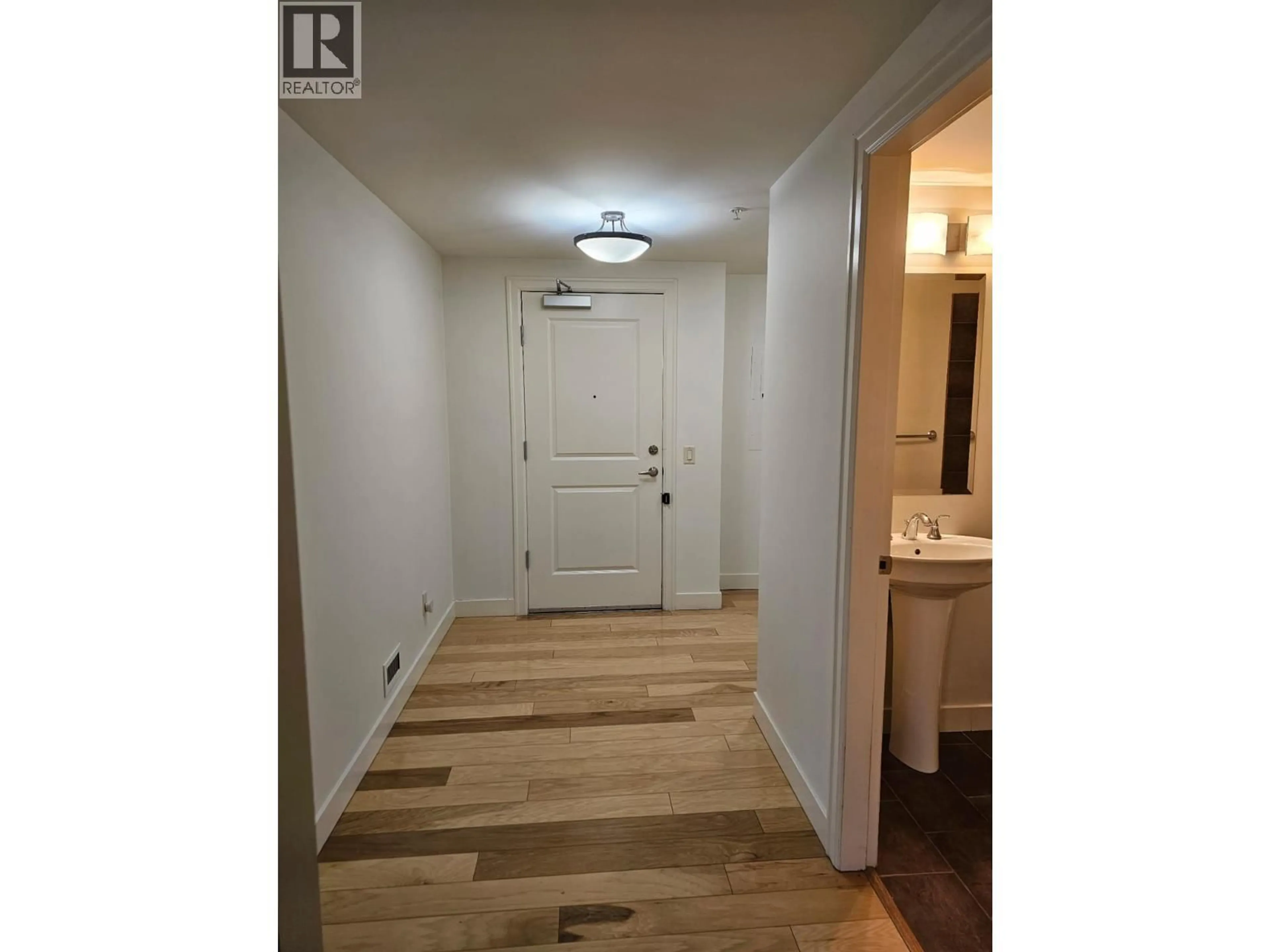 Unknown for 201 - 600 SARSONS ROAD, Kelowna British Columbia V1W5H5