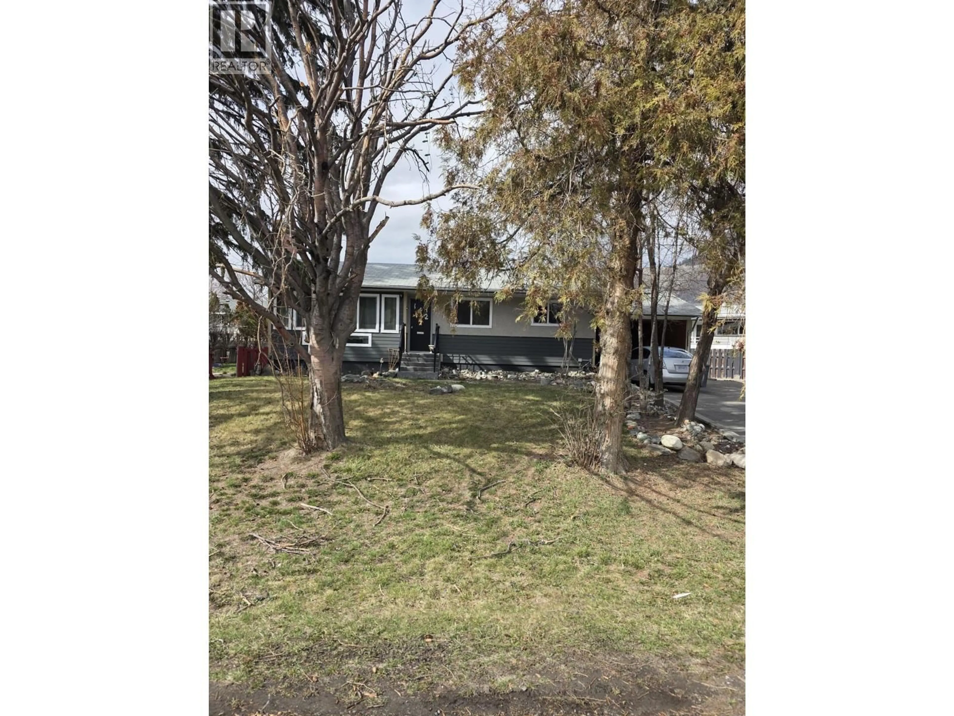 A pic from outside/outdoor area/front of a property/back of a property/a pic from drone, street for 142 CURLEW PLACE, Kamloops British Columbia V2C4J1