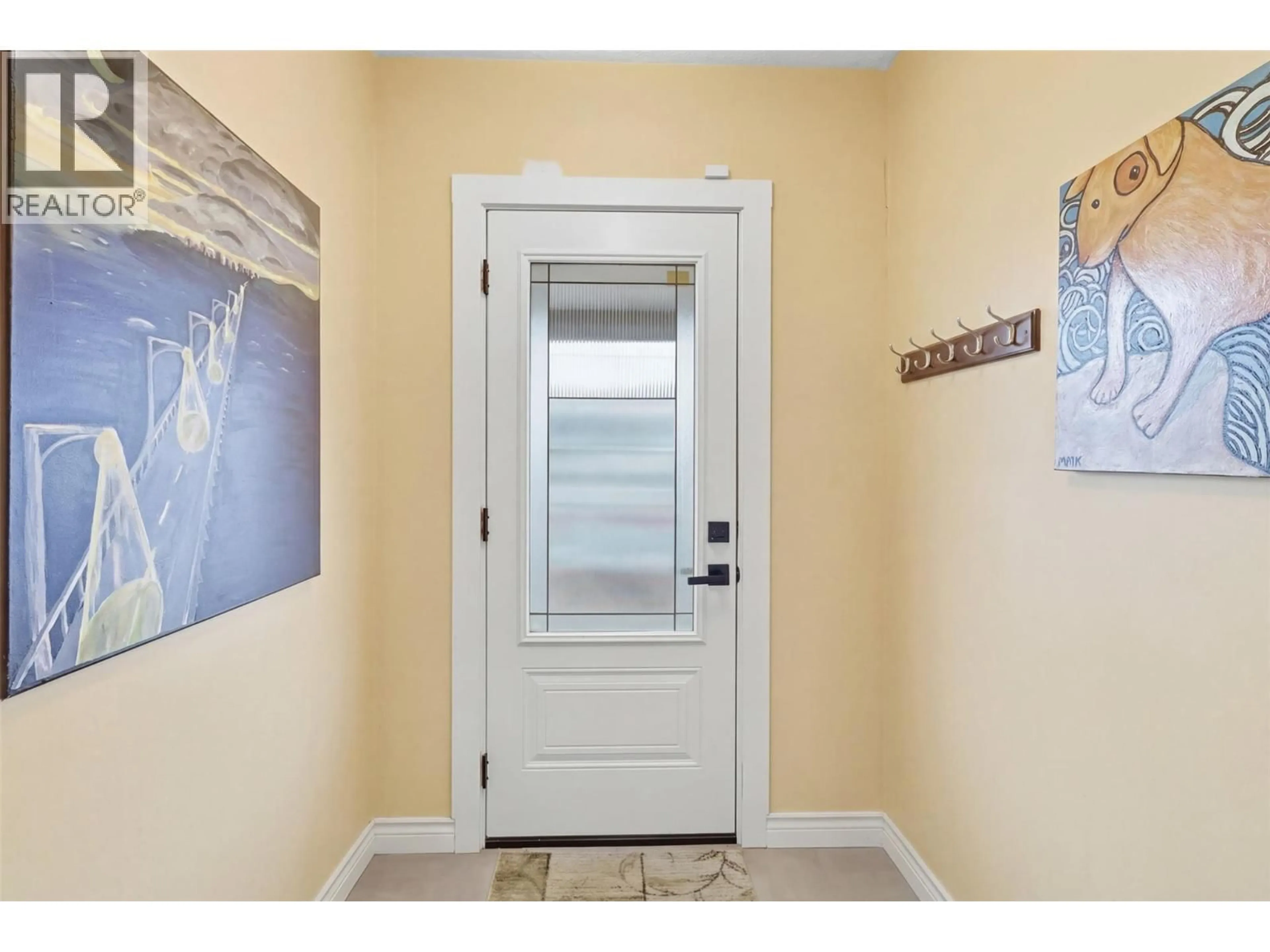 Indoor entryway for 351 FORTUNE DRIVE, Kamloops British Columbia V2B2H9