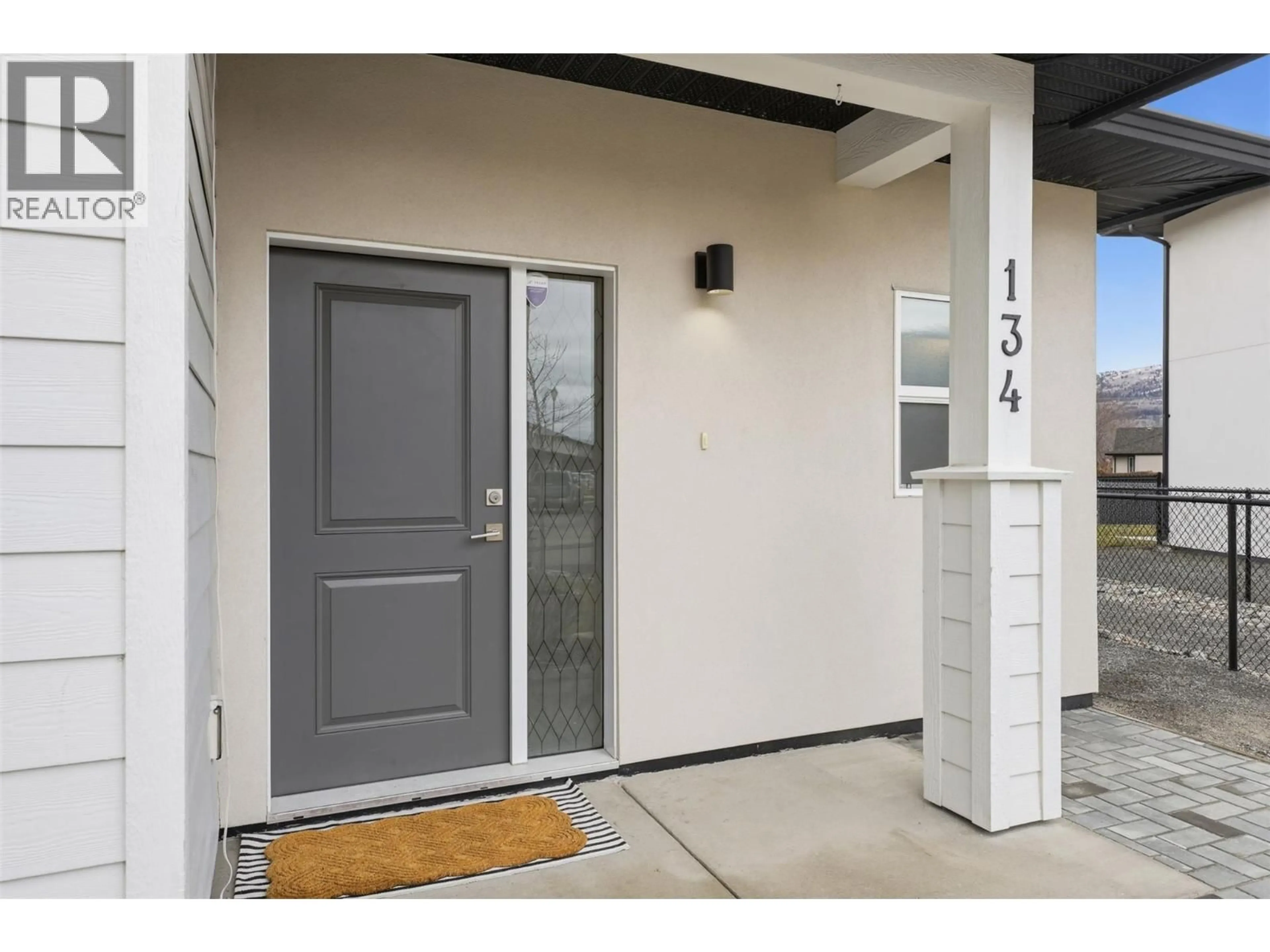 Indoor entryway for 134 - 2683 ORD ROAD, Kamloops British Columbia V2B7V7