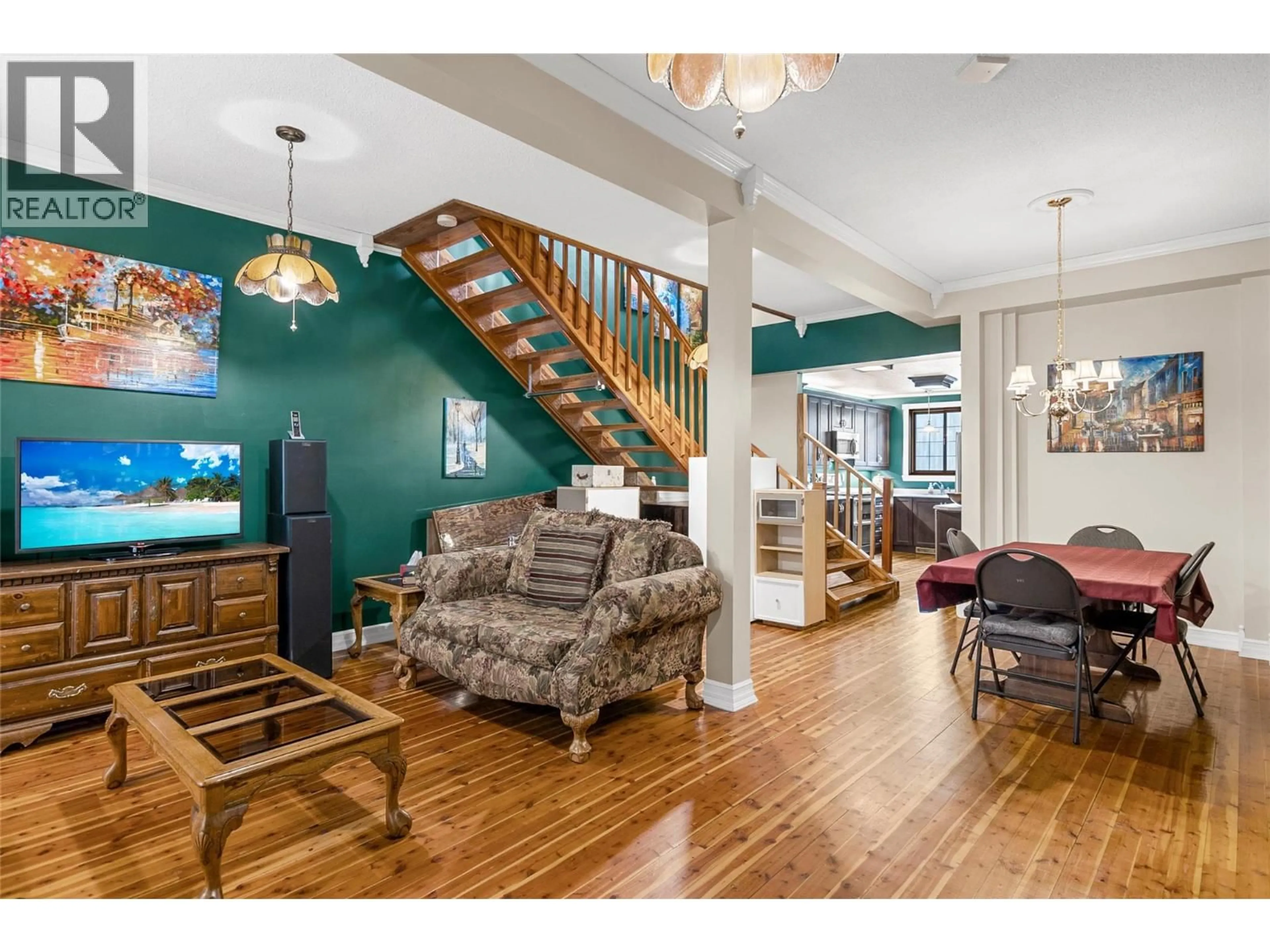 Unknown for 304 FIRST STREET WEST, Revelstoke British Columbia V0E2S0